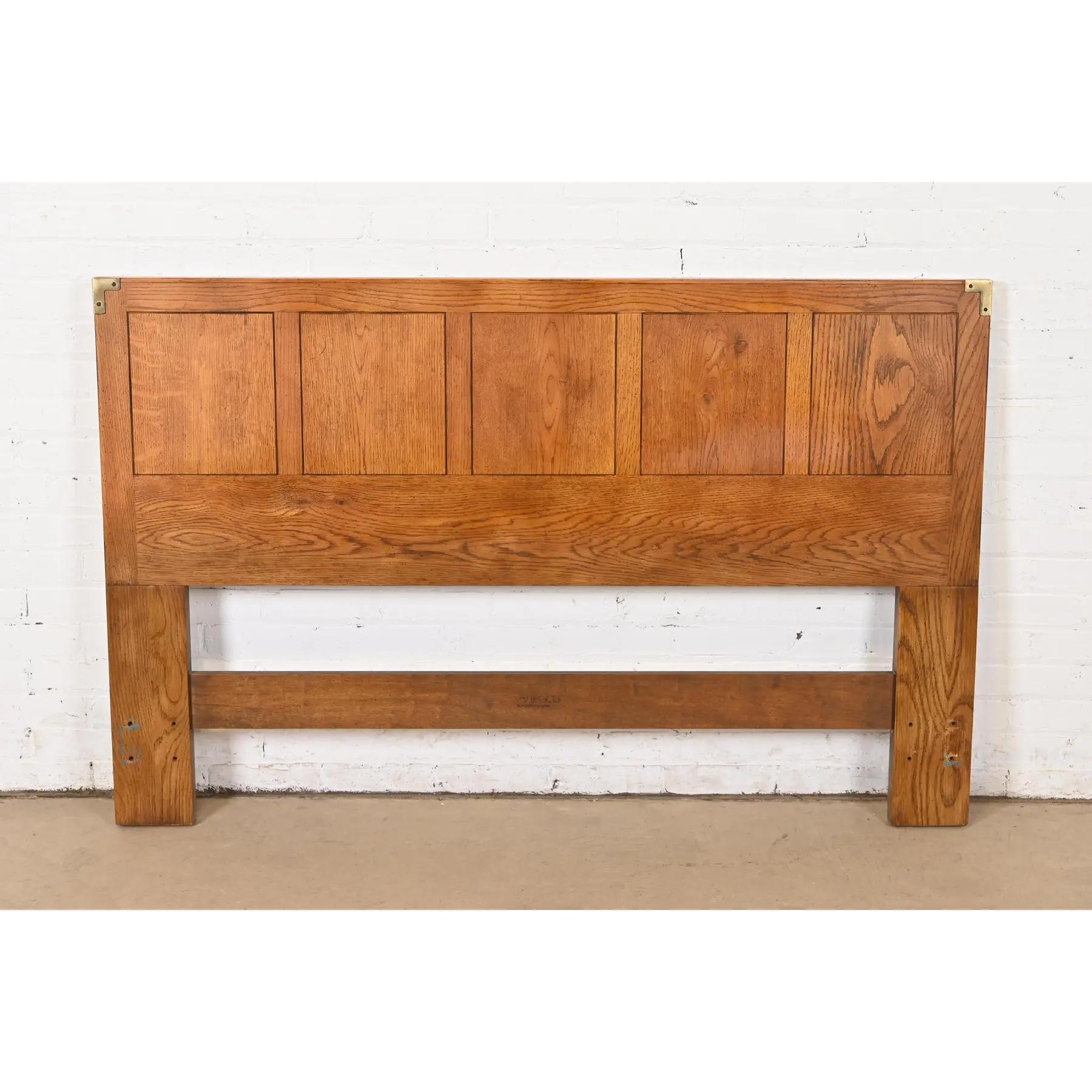 American Henredon Mid-Century Modern Campaign Oak Queen Size Headboard, Circa 1970s For Sale