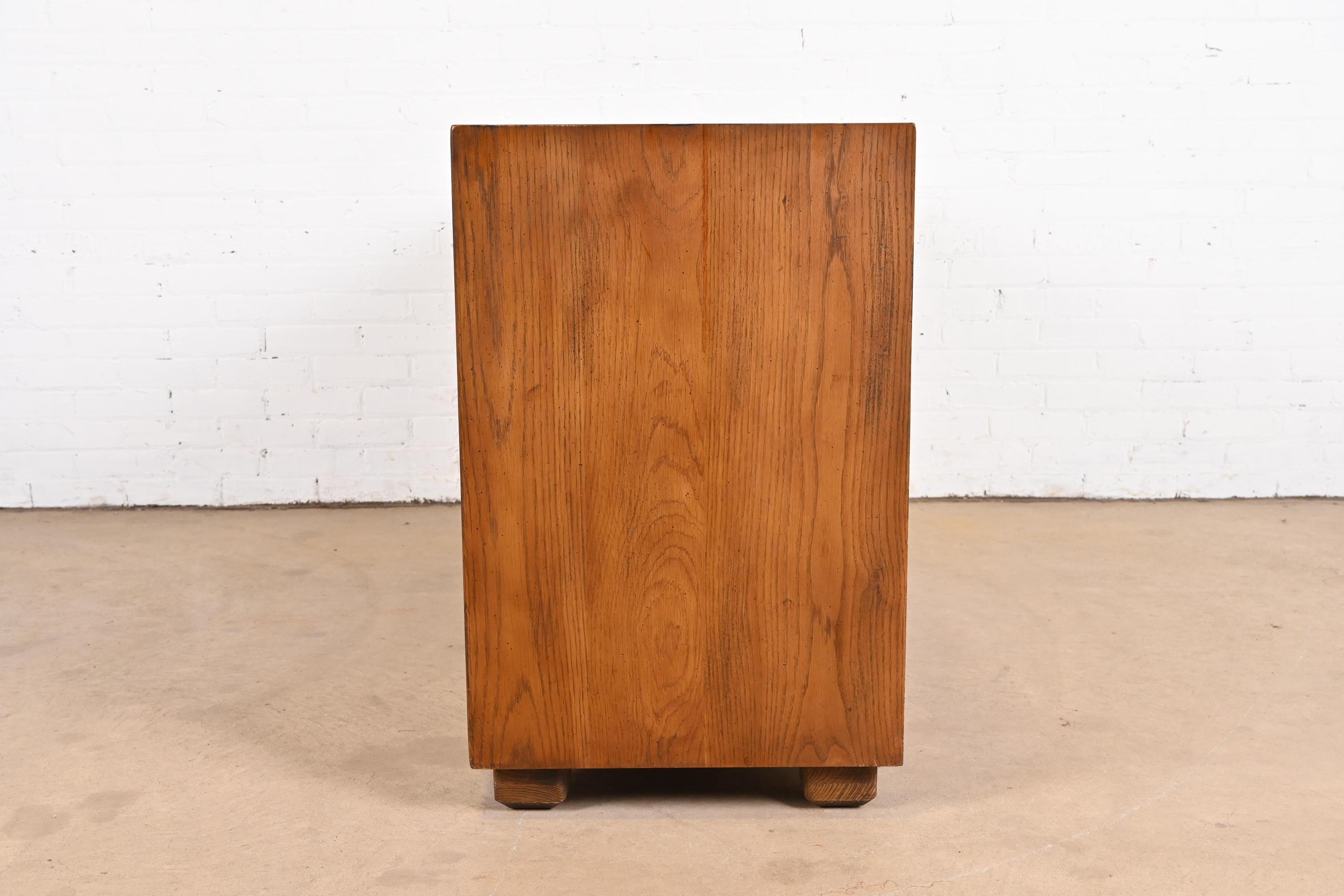 Henredon Mid-Century Modern Campaign Oak Six-Drawer Dresser, circa 1970s 8