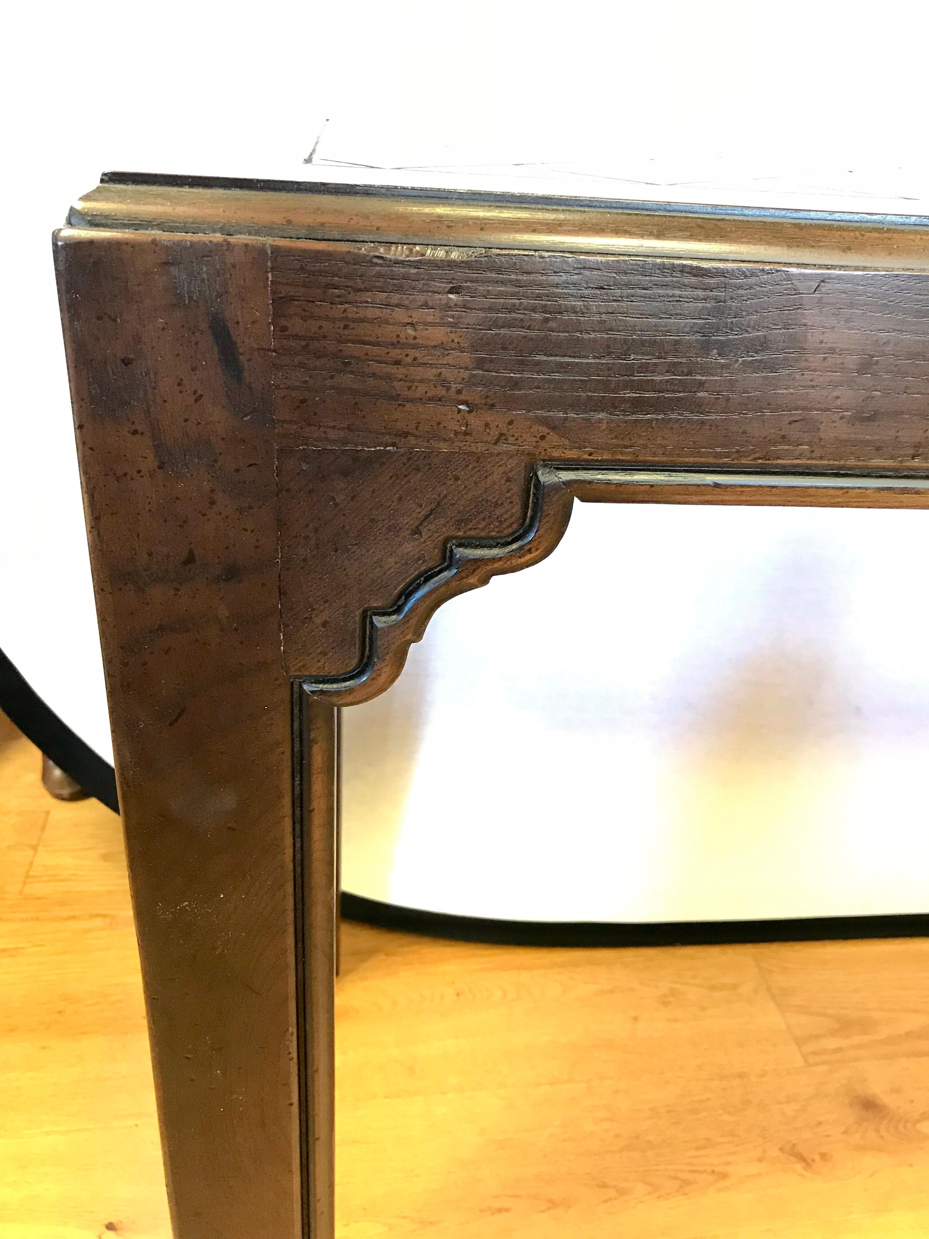Henredon Mid-Century Modern Dark Walnut Campaign Style Console Table In Good Condition In West Hartford, CT
