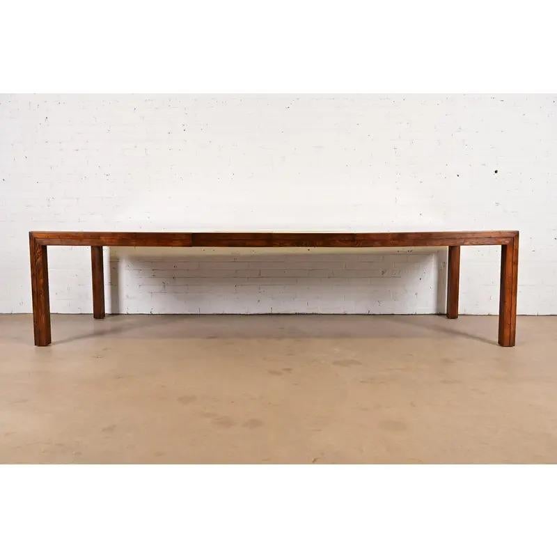 Mesa de comedor extensible Henredon, moderna de mediados de siglo, de roble y espejos, circa años 70 en venta 6