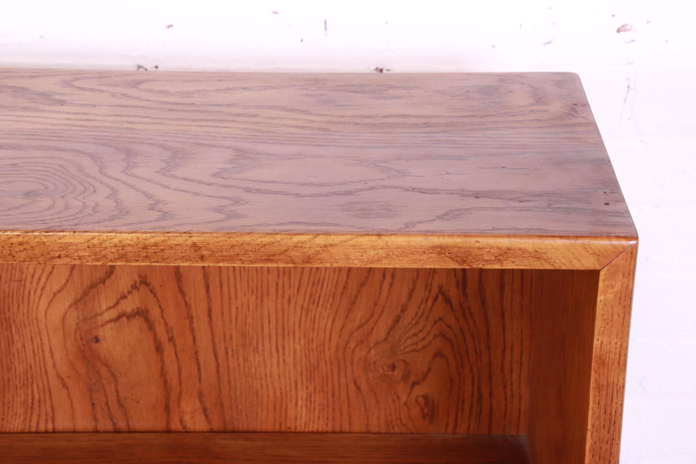 Henredon Mid-Century Modern Oak Bookcase 3