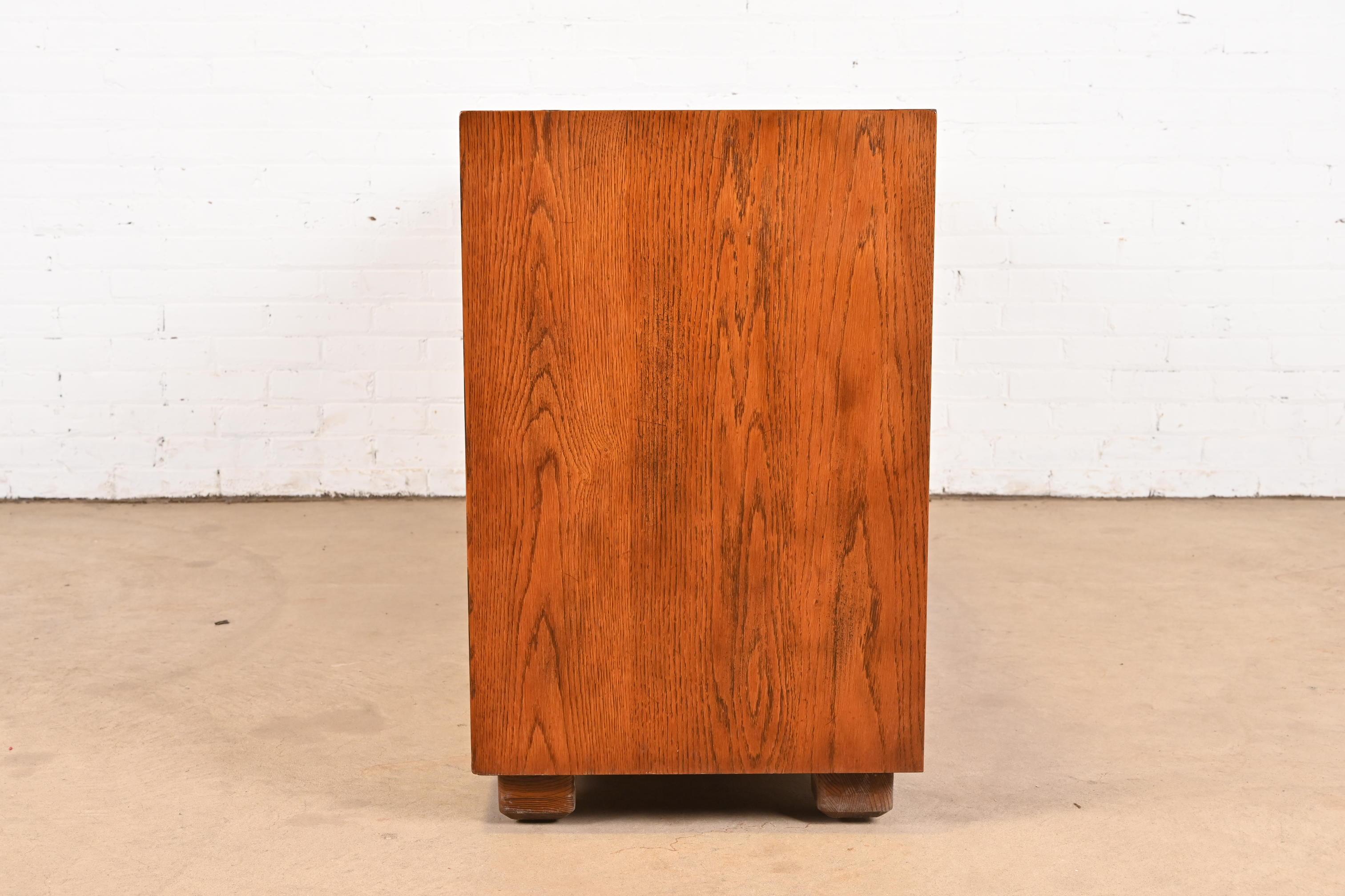 Henredon Mid-Century Modern Oak Campaign Long Dresser, Circa 1970s 8