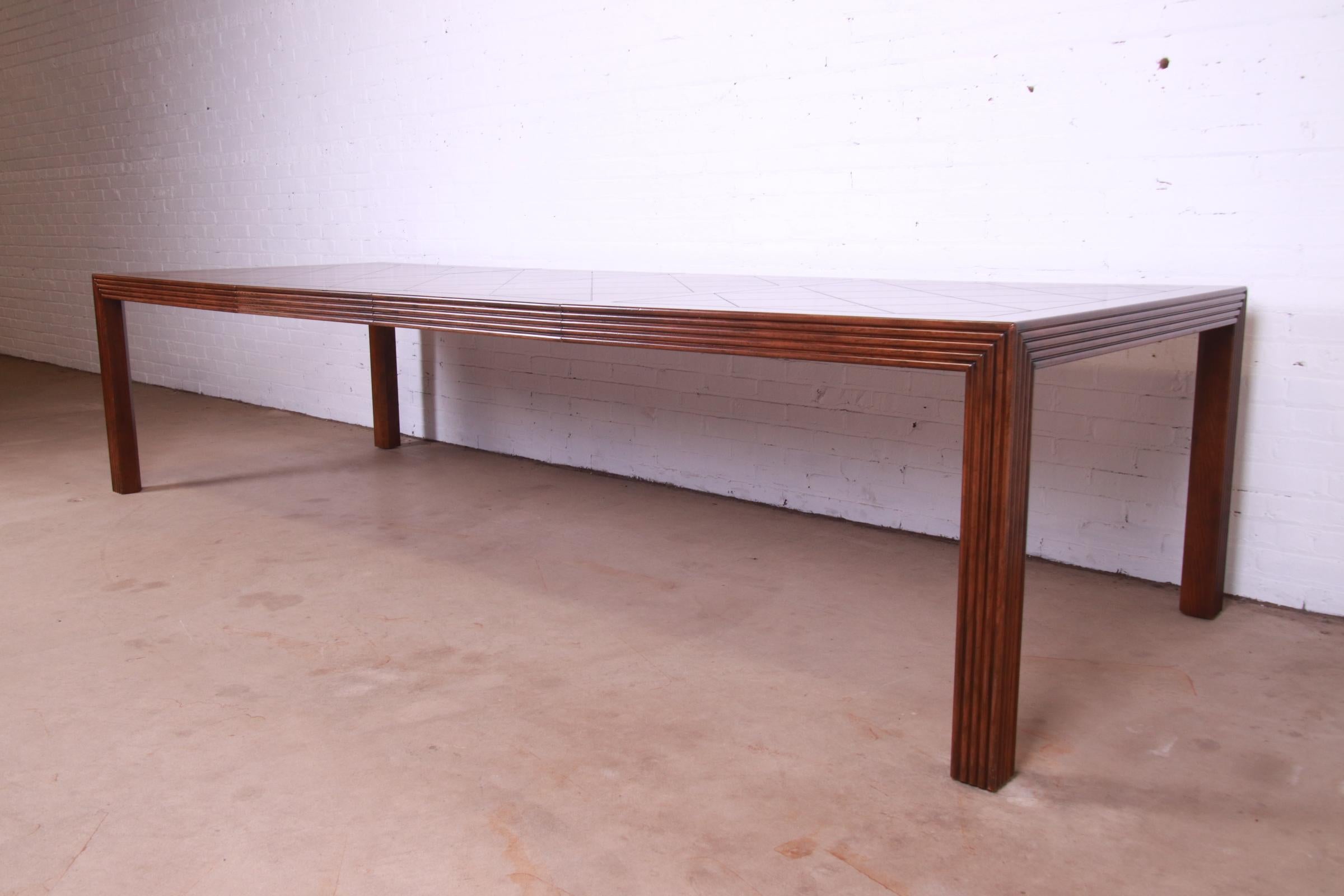 20th Century Henredon Mid-Century Modern Oak Parsons Extension Dining Table With Parquet Top For Sale