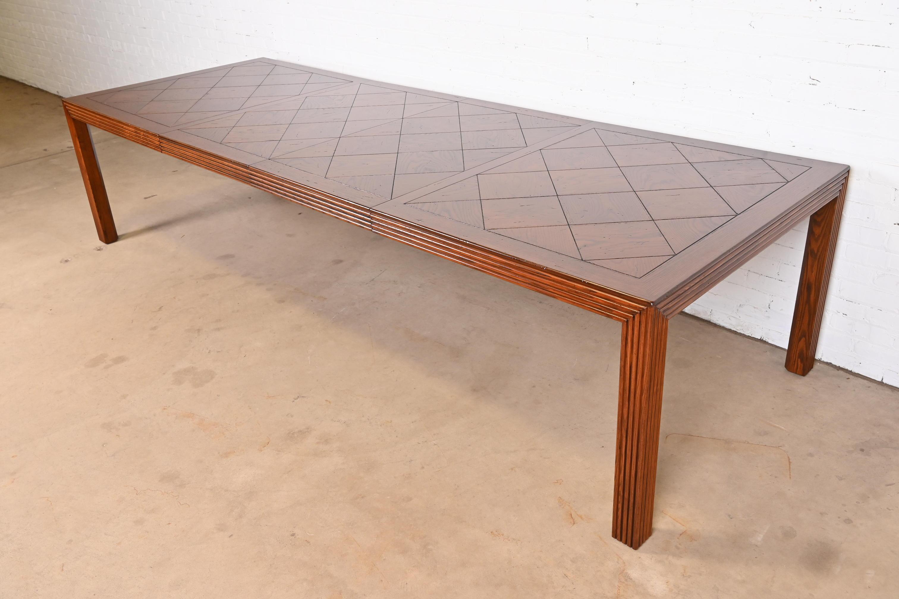 Henredon Mid-Century Modern Oak Parsons Parquet Top Dining Table, Refinished In Good Condition For Sale In South Bend, IN