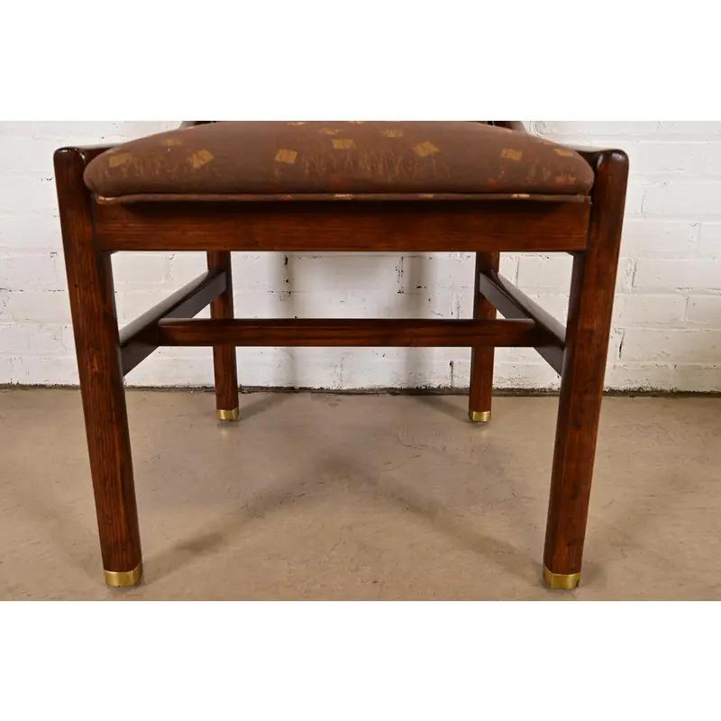 Sedie da pranzo con schienale alto in Oak Oak di Henredon, set di quattro persone in vendita 1