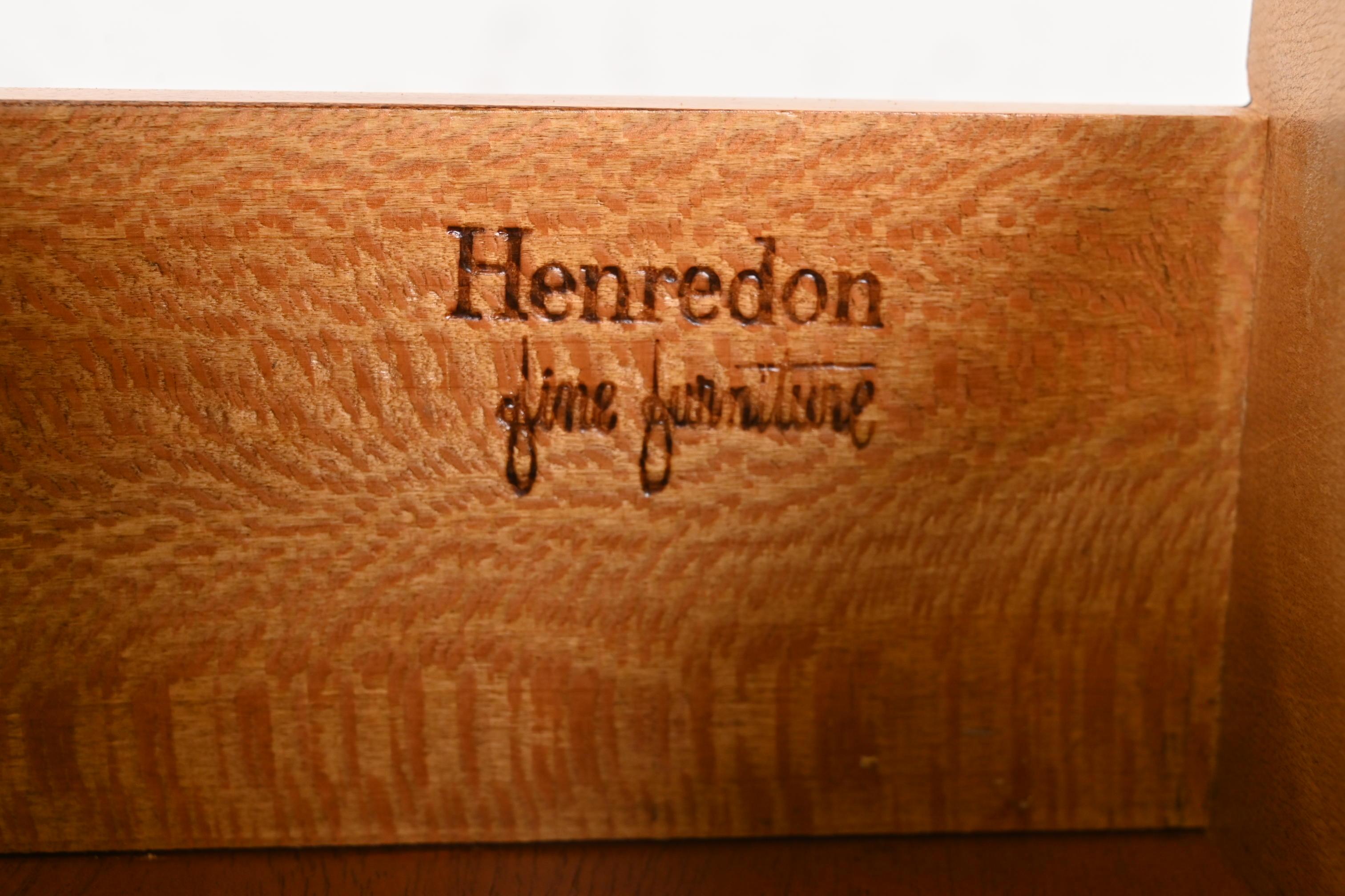 Henredon Mid-Century Modern Sculpted Walnut Nightstands, Newly Refinished For Sale 3
