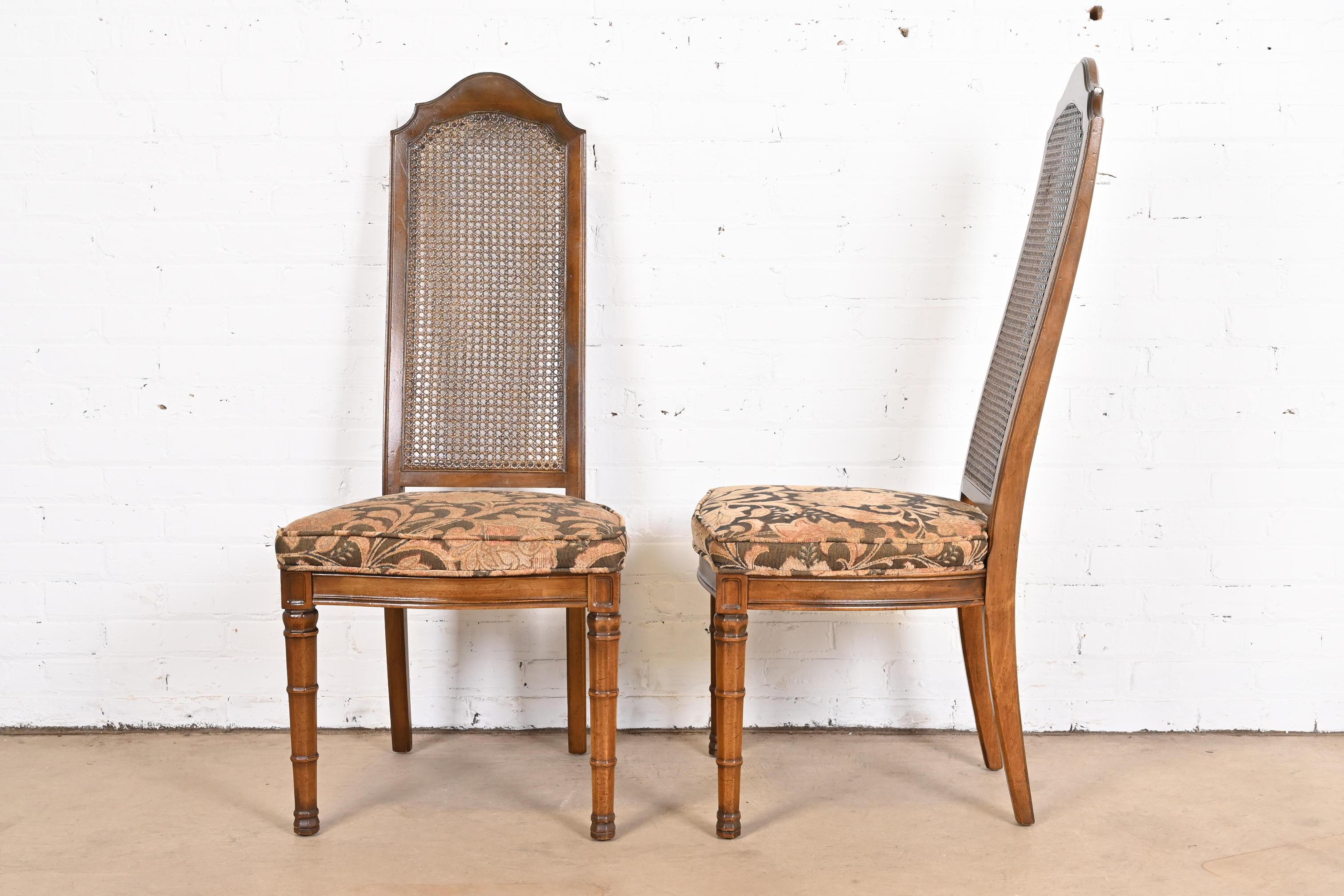Henredon Mid-Century Modern Walnut and Cane High Back Dining Chairs, Set of Six For Sale 3