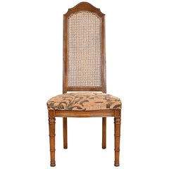 Henredon, chaise d'appoint à haut dossier en noyer et rotin, moderne du milieu du siècle dernier