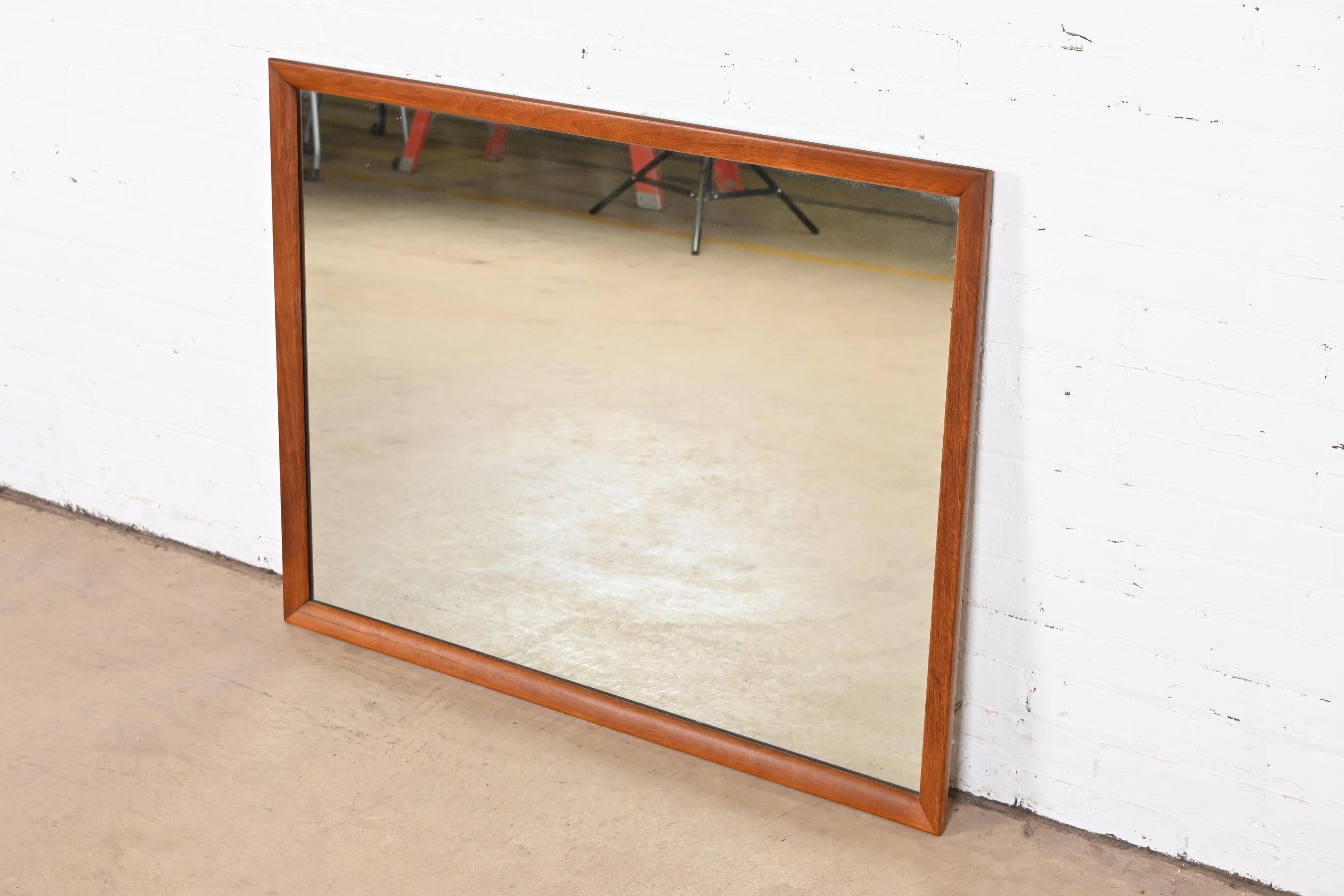 American Henredon Mid-Century Modern Walnut Framed Wall Mirror, 1960s For Sale