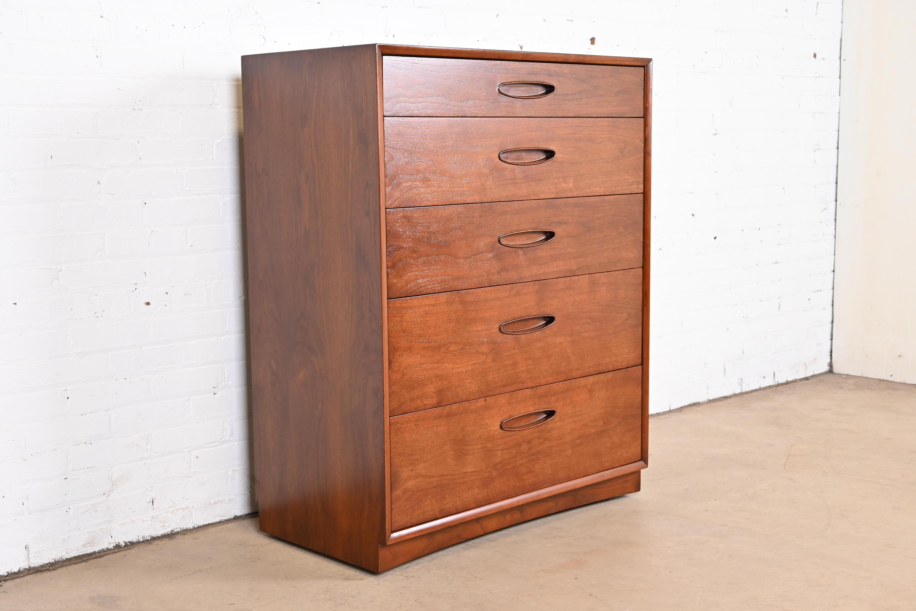 Henredon Mid-Century Modern Walnut Highboy Dresser, Newly Refinished 2