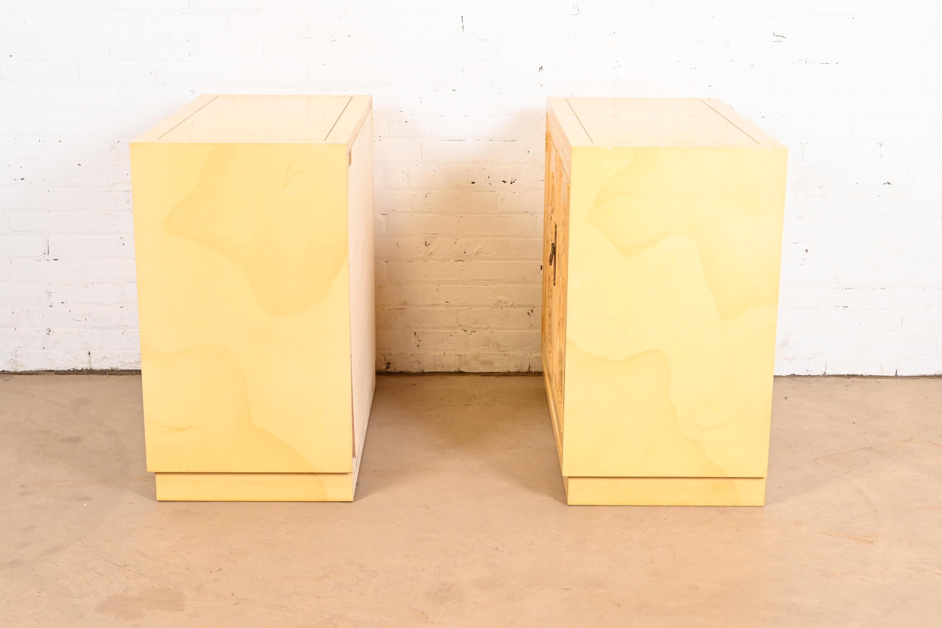 Henredon Mid-Century Regency Chinoiserie Lacquered Faux Goatskin Cabinets, 1970s 3