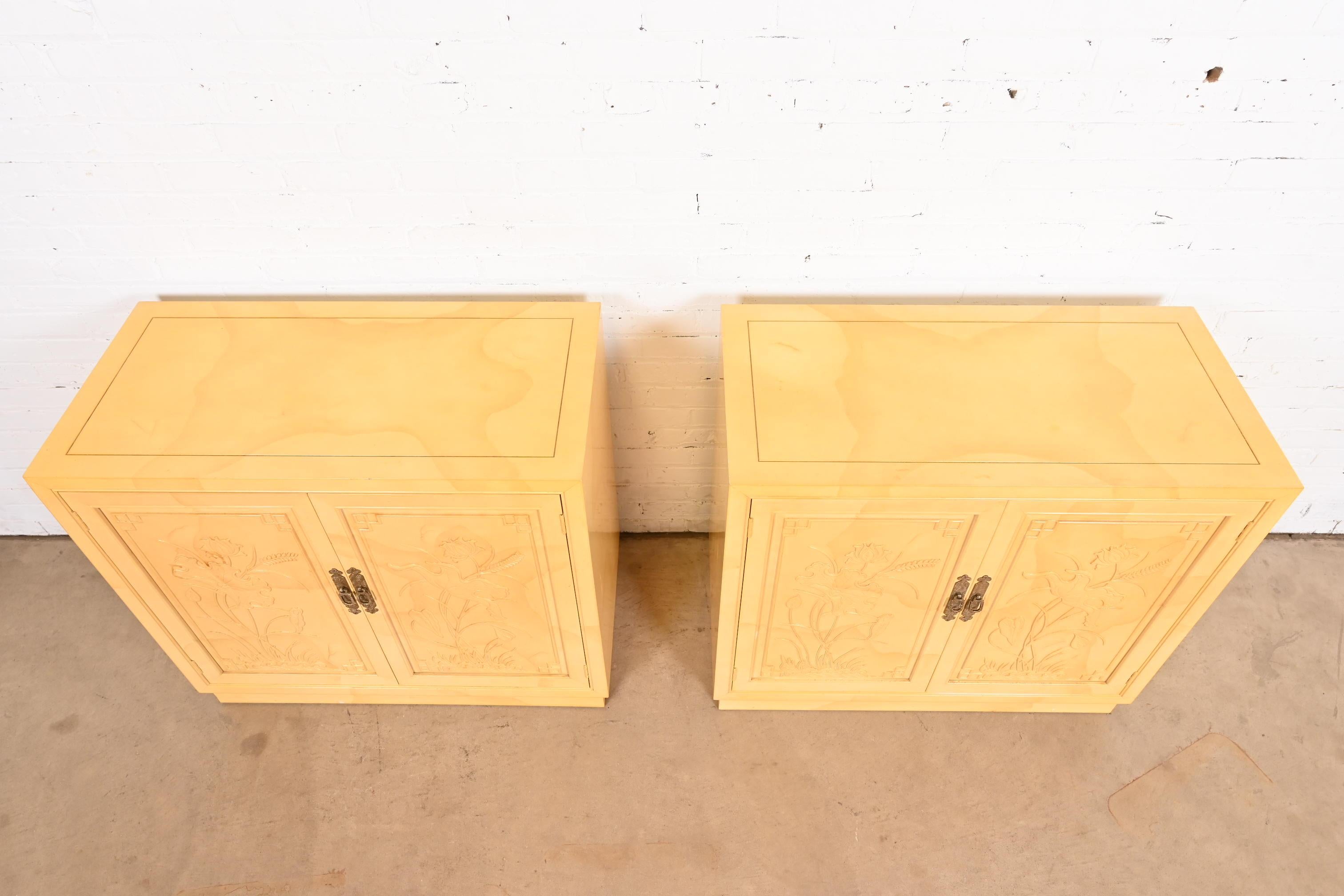 Henredon Mid-Century Regency Chinoiserie Lacquered Faux Goatskin Cabinets, 1970s 2