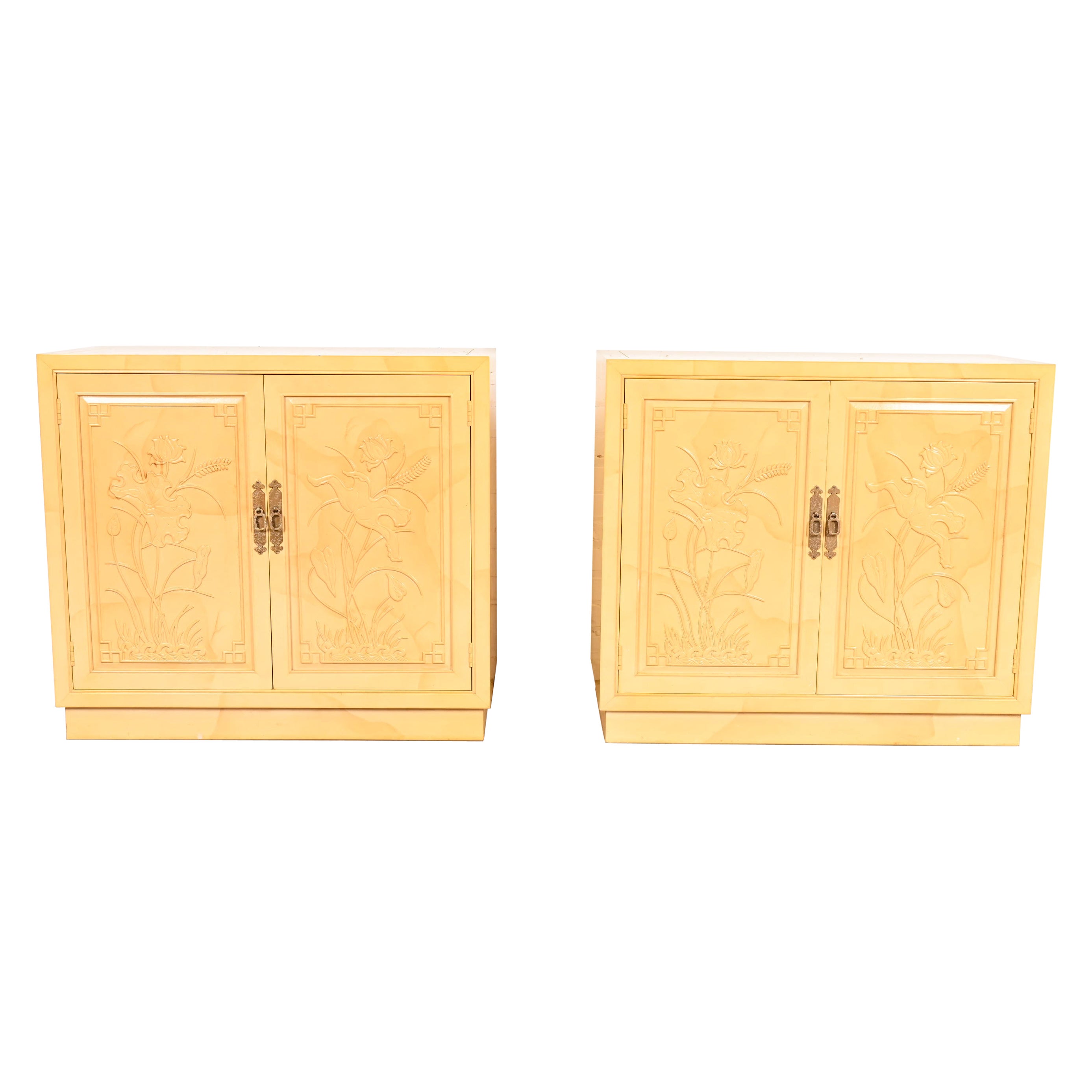 Henredon Mid-Century Regency Chinoiserie Lacquered Faux Goatskin Cabinets, 1970s