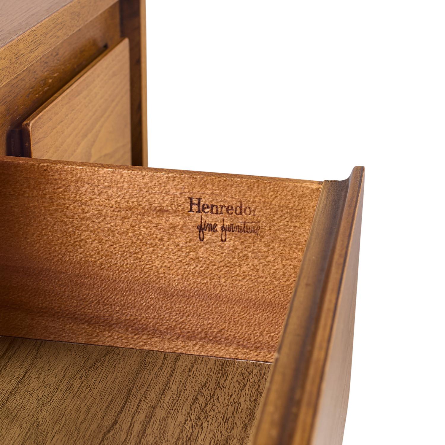 Henredon Mid Century Walnut Highboy Dresser For Sale 3