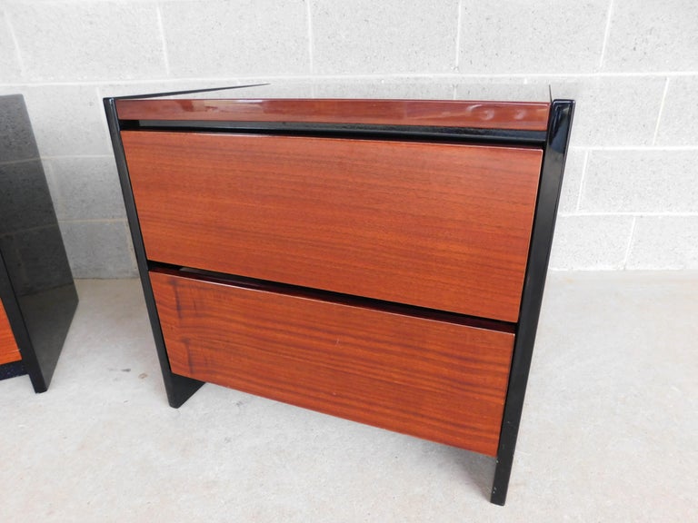 Henredon Modern Contemporary Black Lacquer Exotic Wood Nightstands, a
