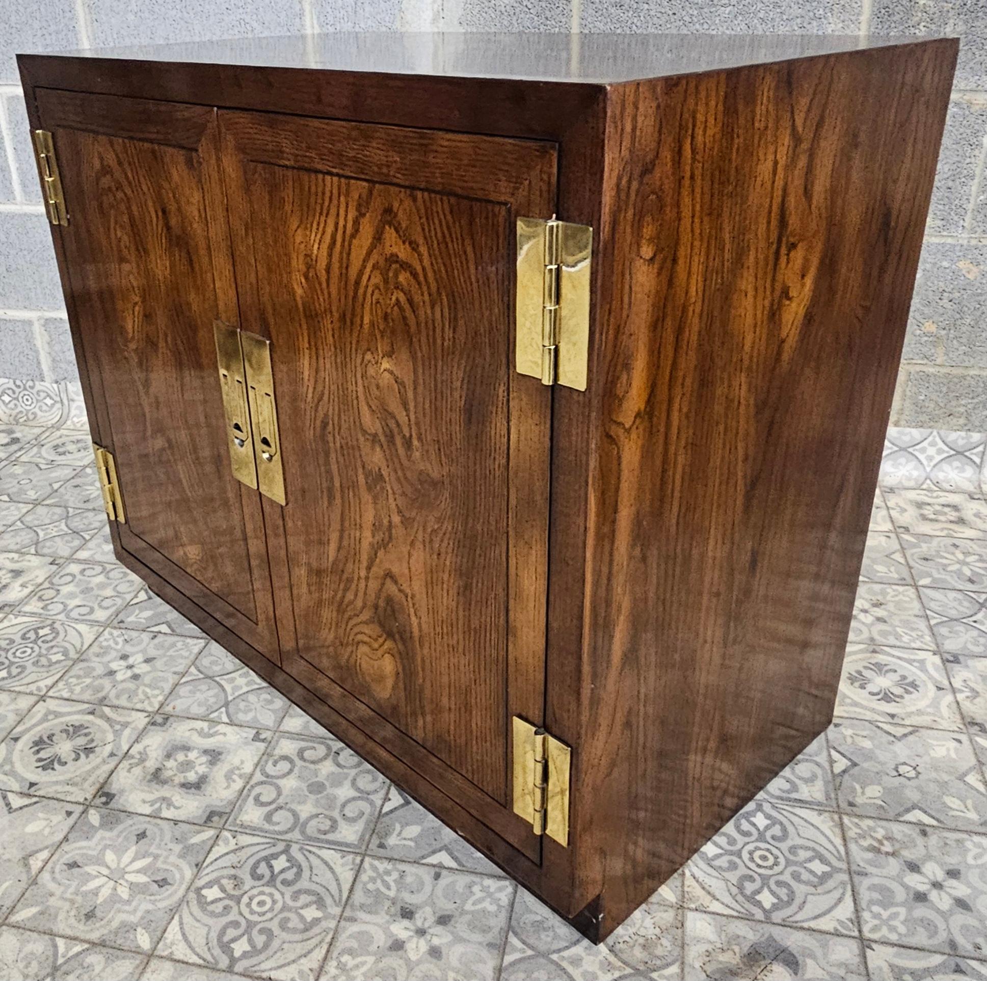 Henredon Modernist Three-Part Campaign Oak and Brass Buffet / Credenza 8