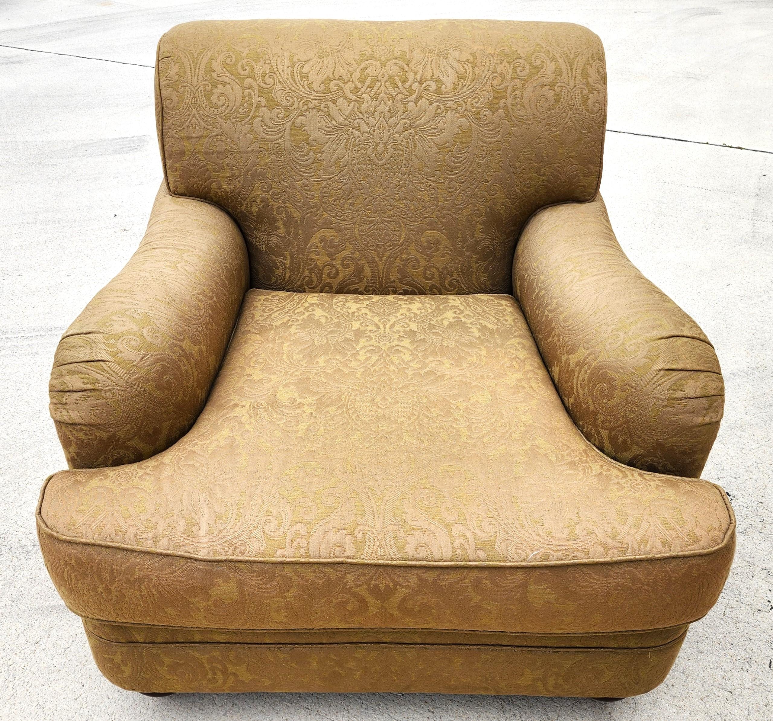 Henredon Oversized Lounge Chair 4