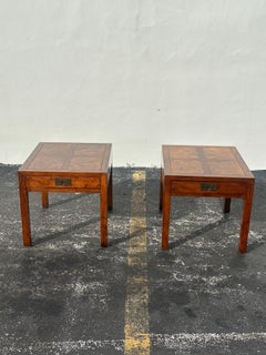 Tavolini da salotto Campaigner Henredon con piano in radica di noce, Set di 2