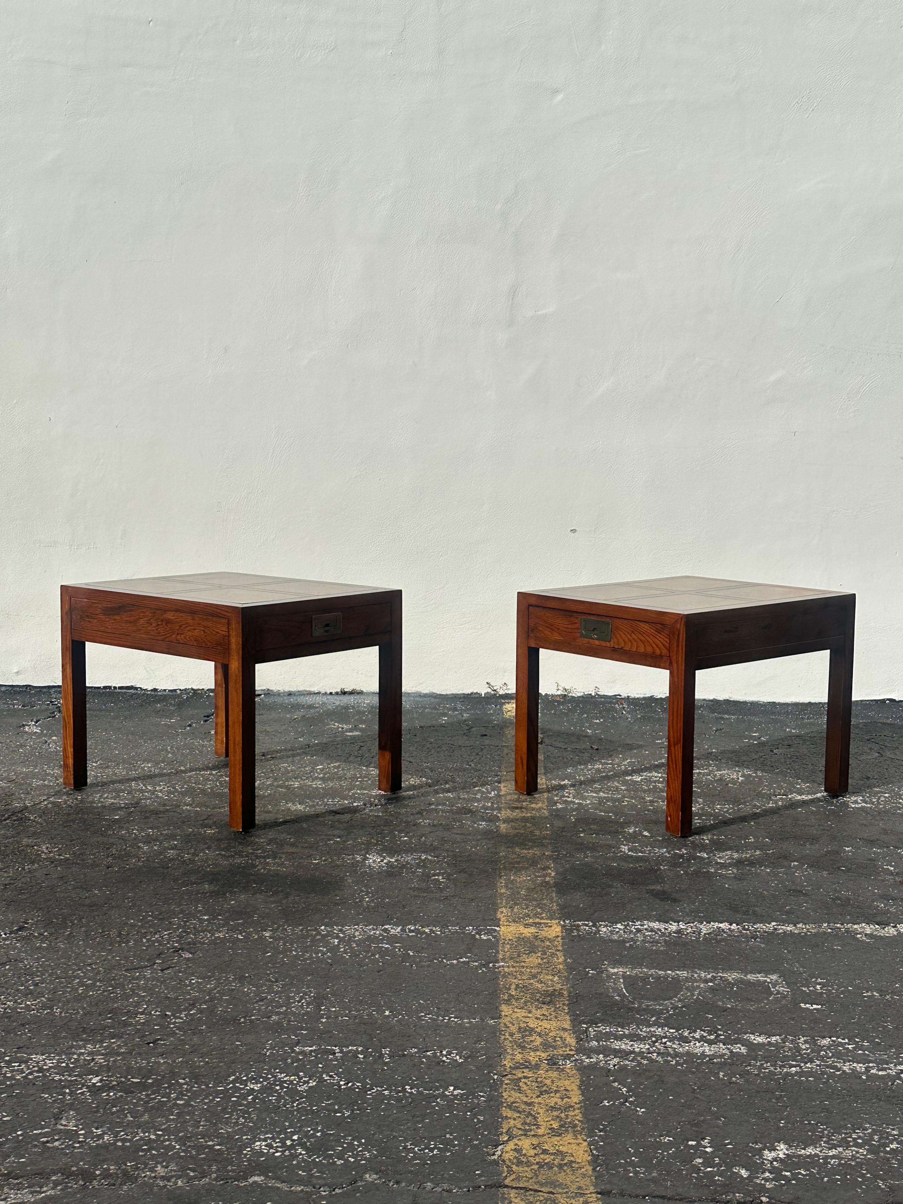 Henredon Parquetry Top Burl Walnut Campaign End Tables, Set of 2 In Good Condition For Sale In Fort Lauderdale, FL