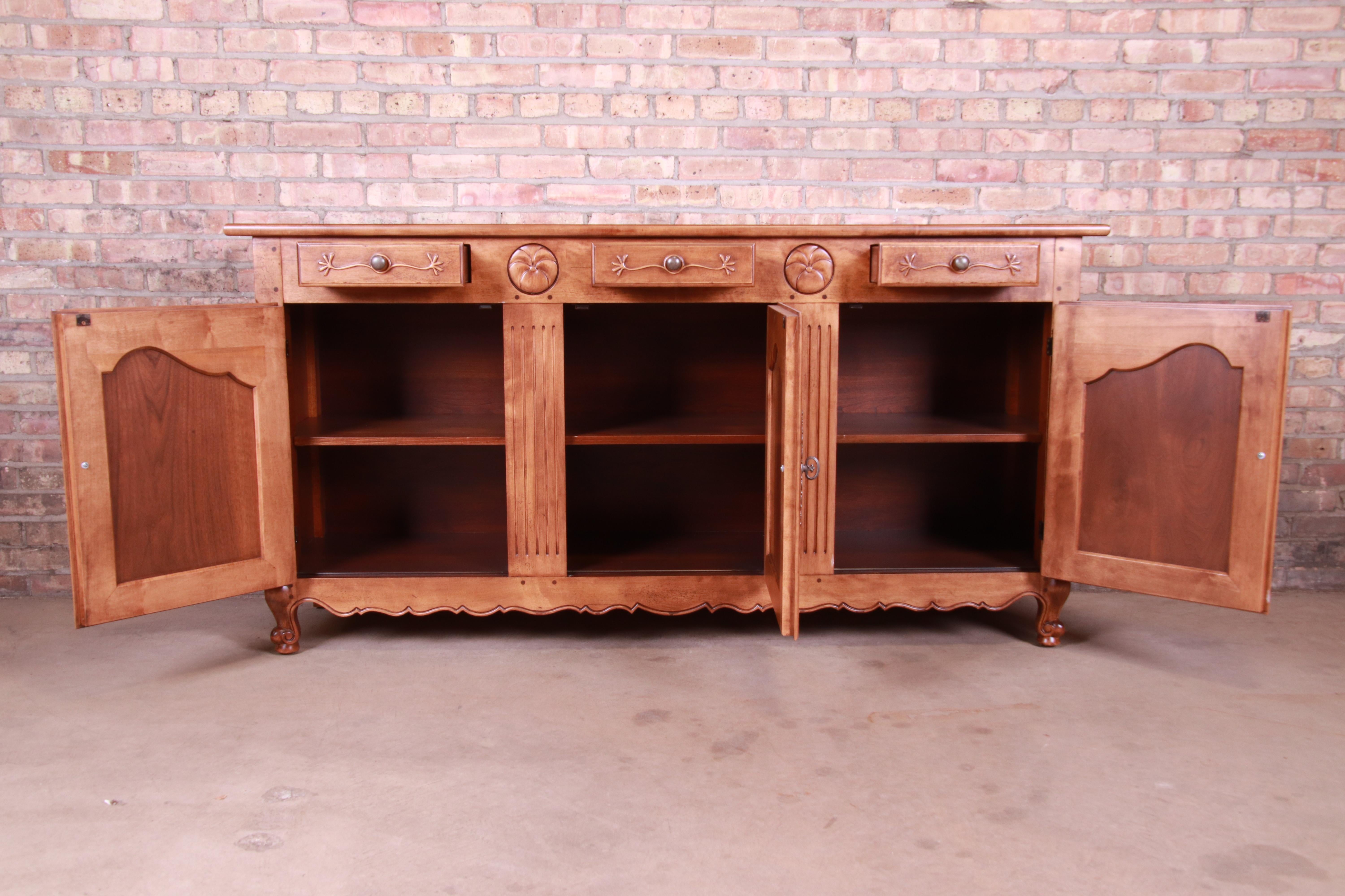 Henredon Pierre Deux French Provincial Louis XV Sideboard Credenza, Restored 3