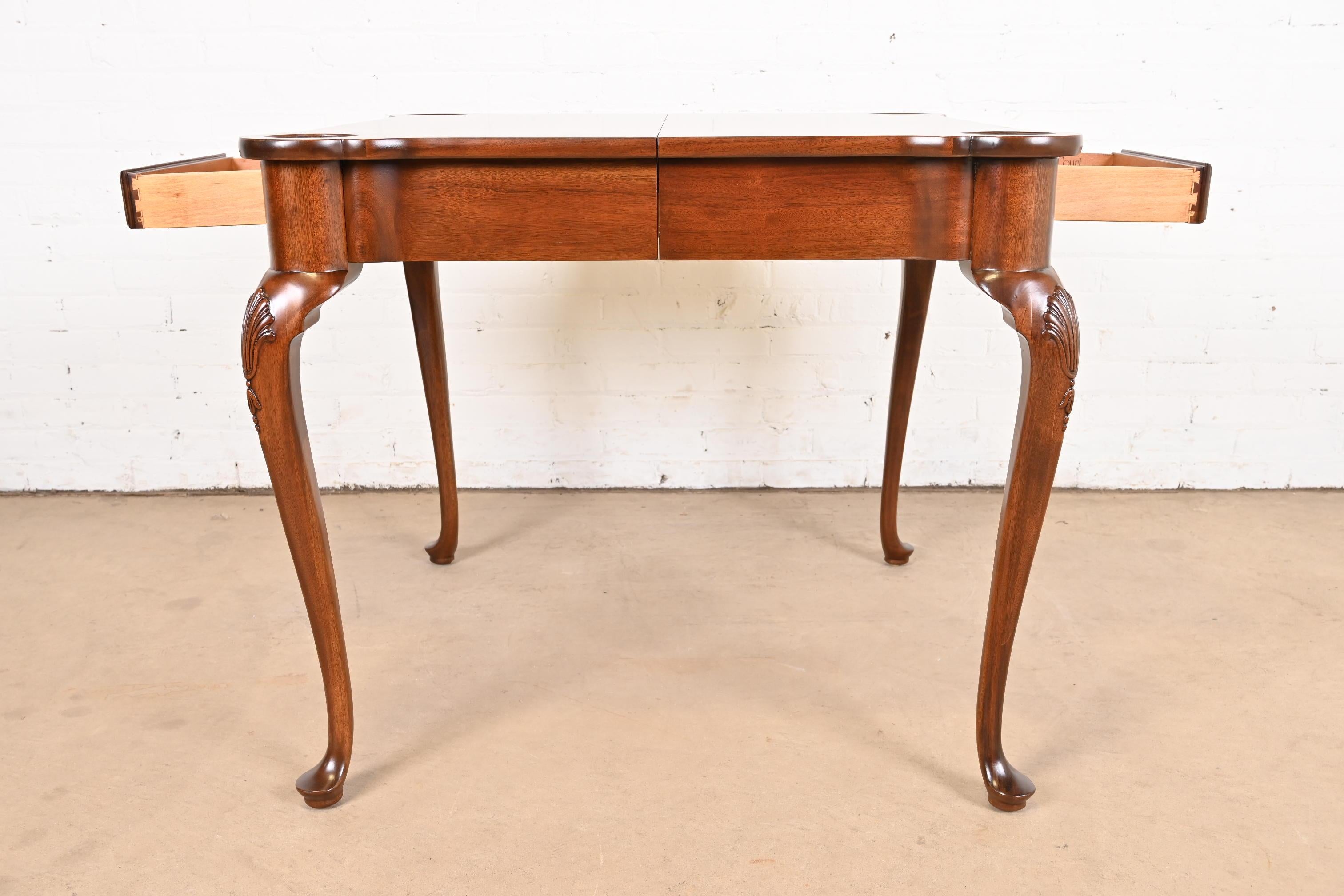 Henredon Queen Anne Carved Mahogany Breakfast Table or Game Table, Refinished For Sale 4
