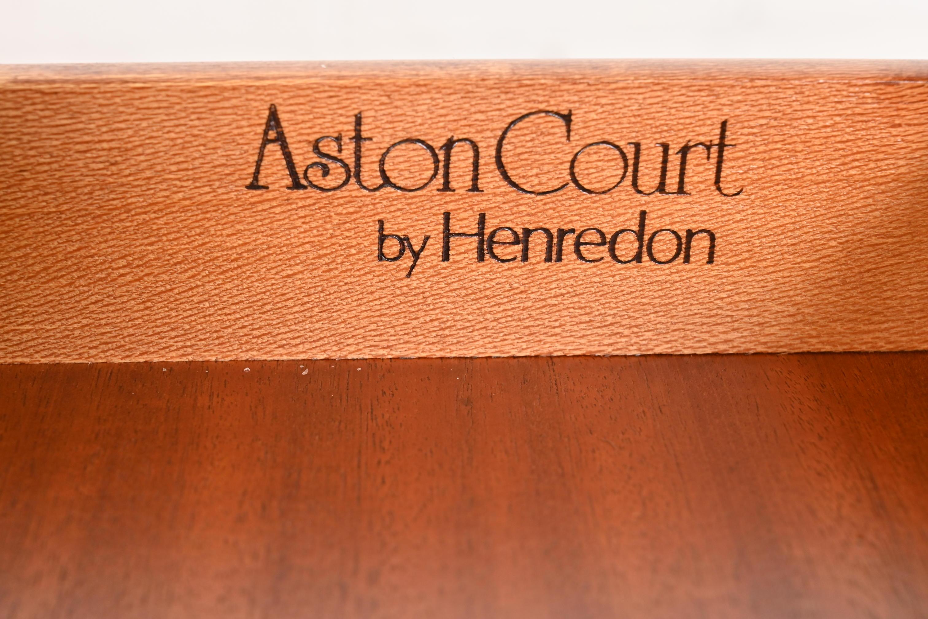 Henredon Queen Anne Carved Mahogany Breakfast Table or Game Table, Refinished For Sale 2