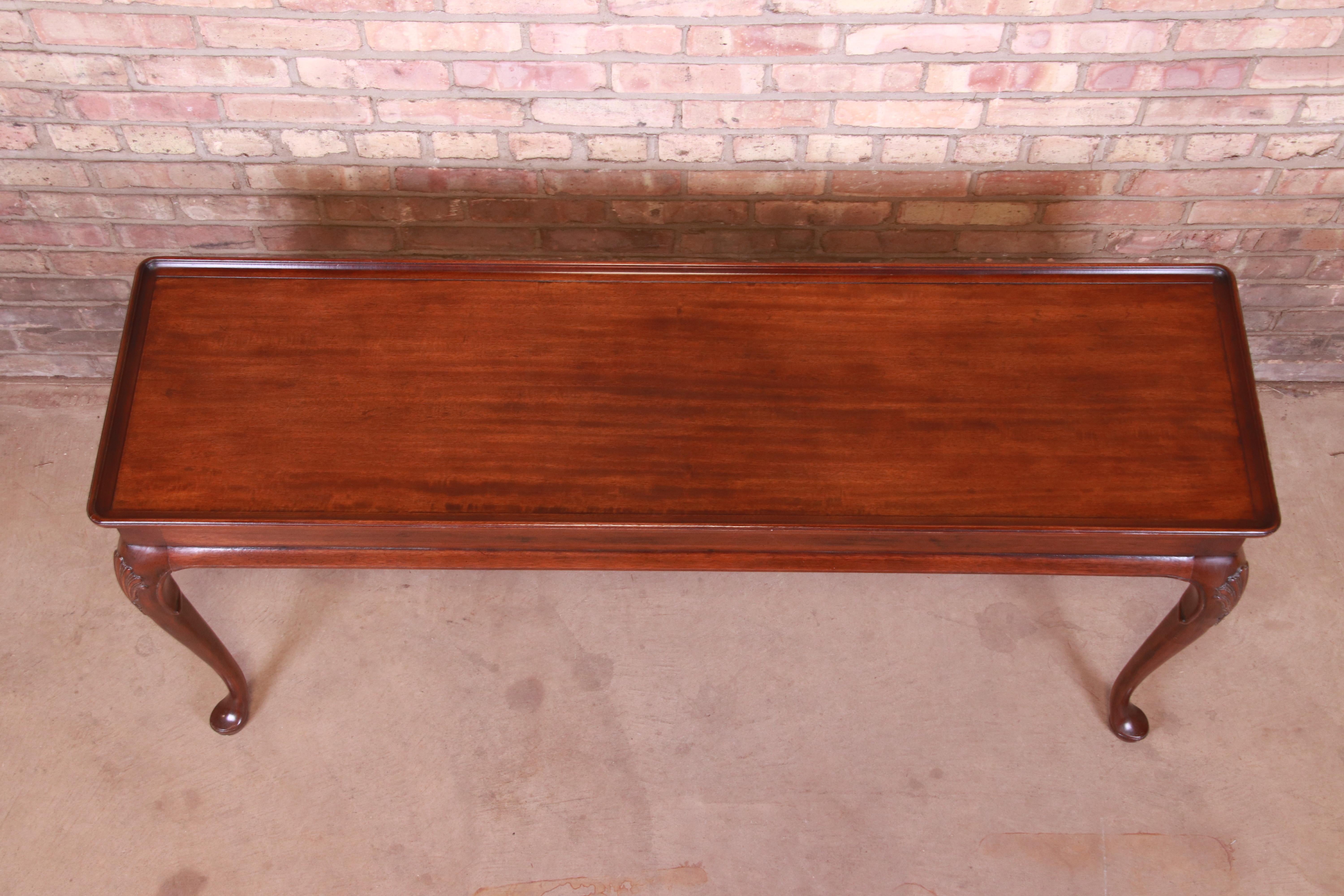 Henredon Queen Anne Mahogany Console or Sofa Table 2