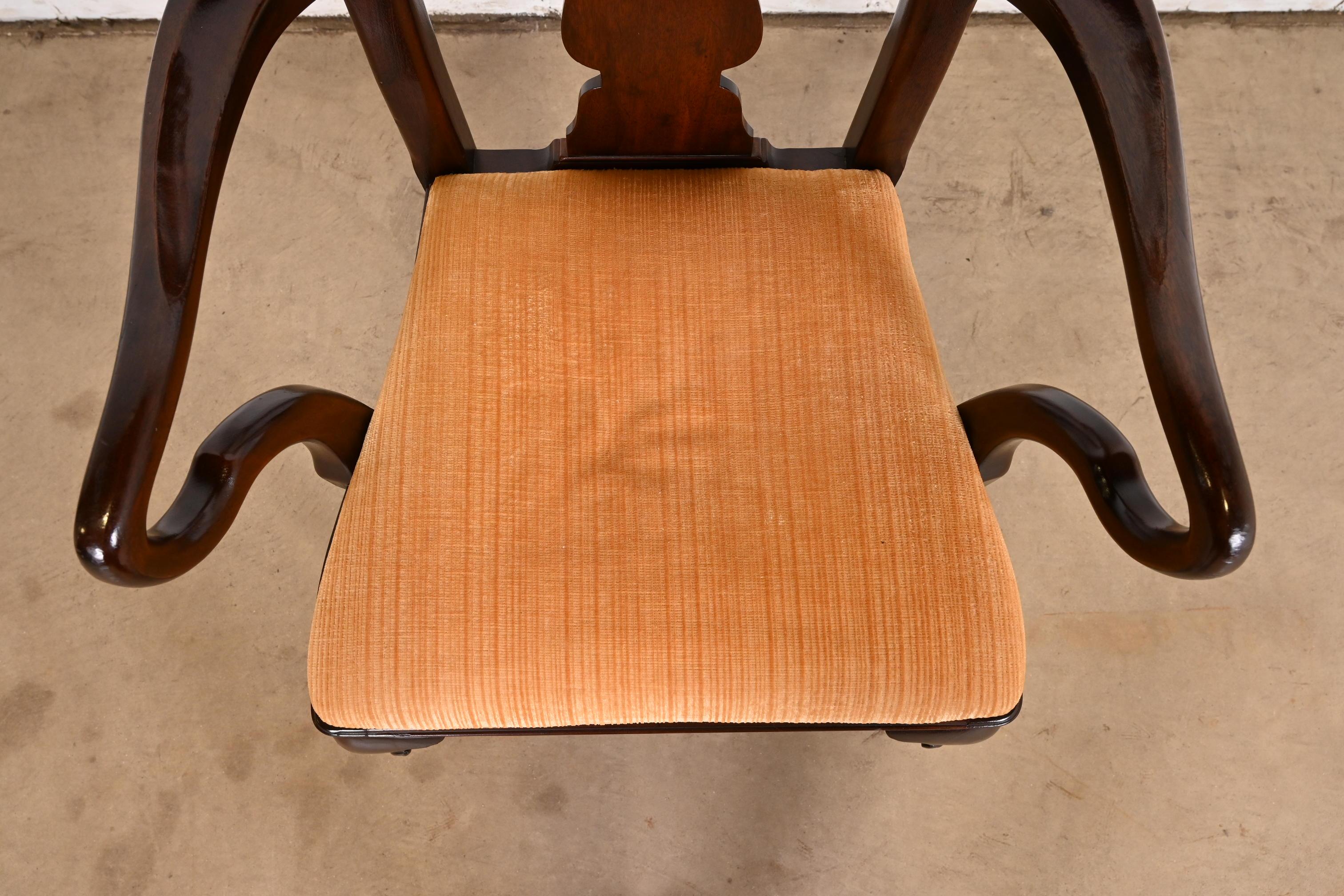 Henredon Queen Anne Solid Mahogany Dining Chairs, Set of Ten 8