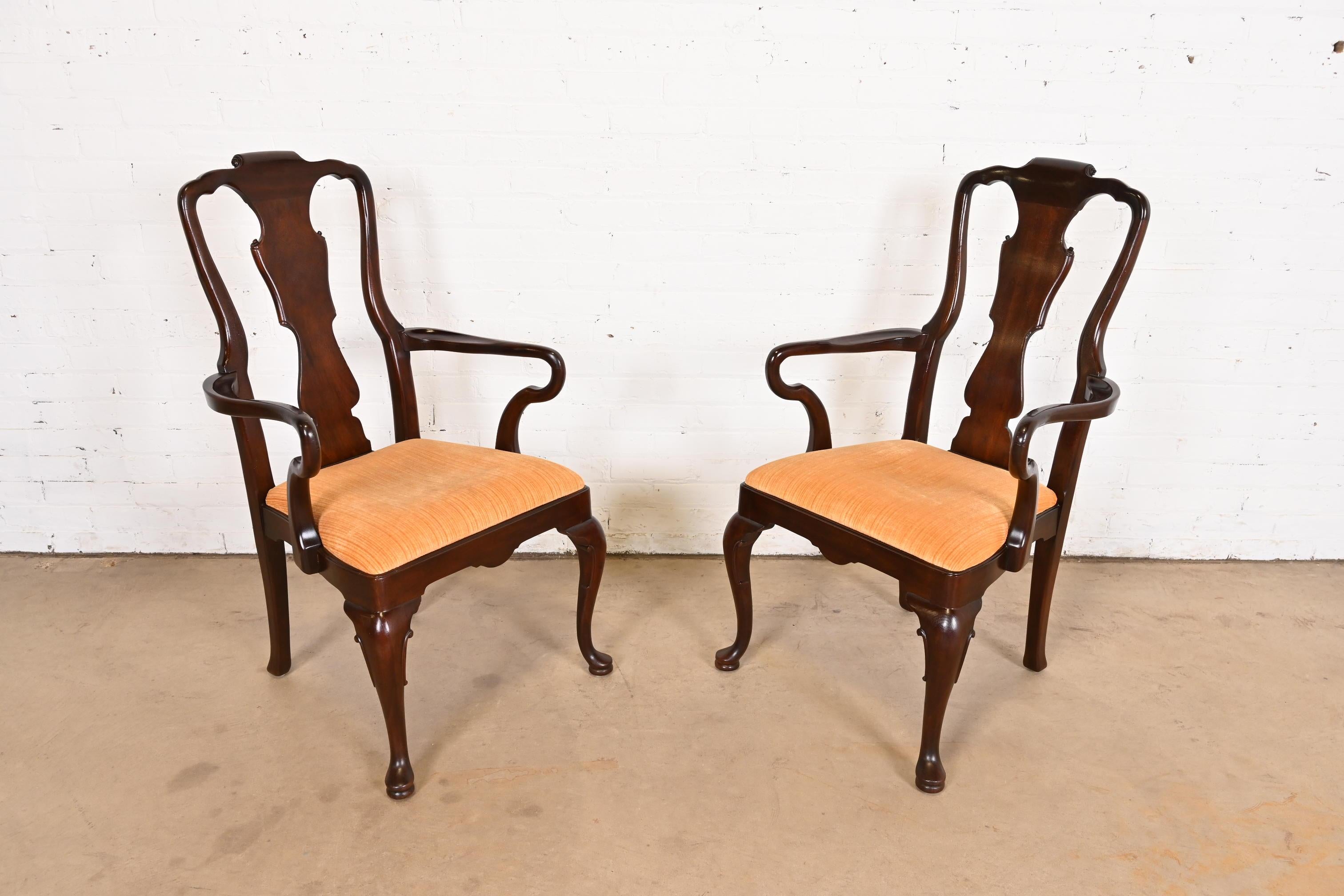 Henredon Queen Anne Solid Mahogany Dining Chairs, Set of Ten 10