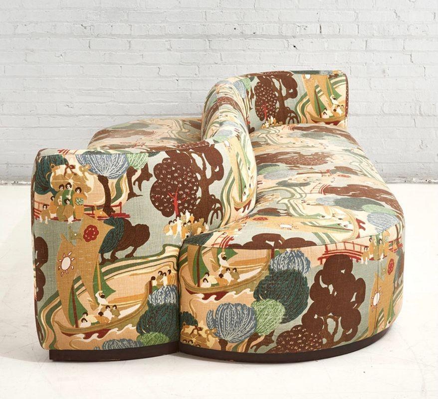 Henredon Risdon Partner Chaise Tete a Tete from the 1945 Collection In Good Condition In Chicago, IL