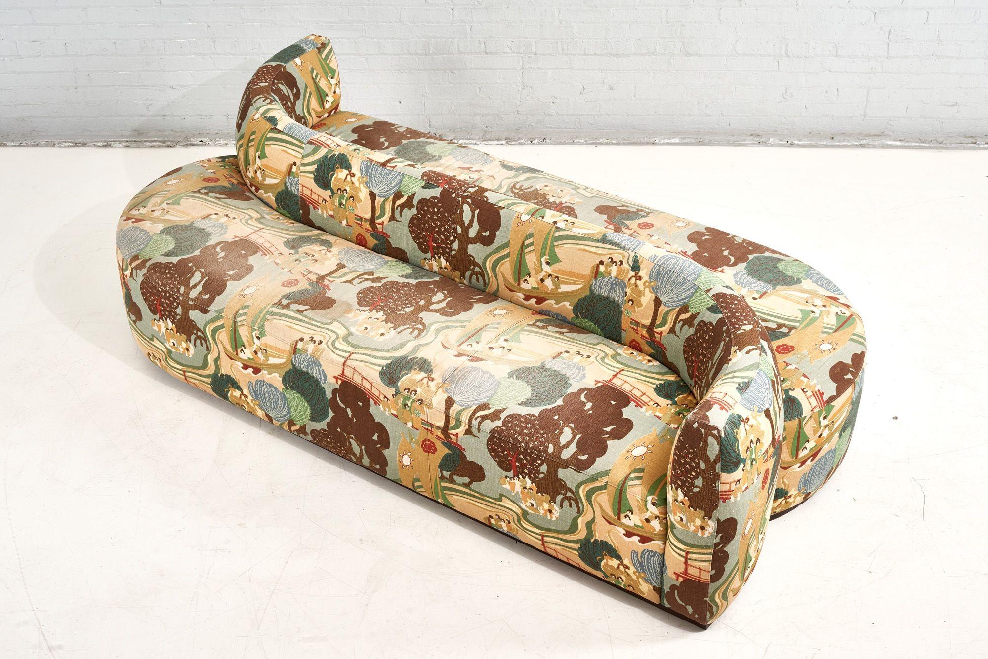 Henredon Risdon Partner Chaise Tete a Tete from the 1945 Collection 1