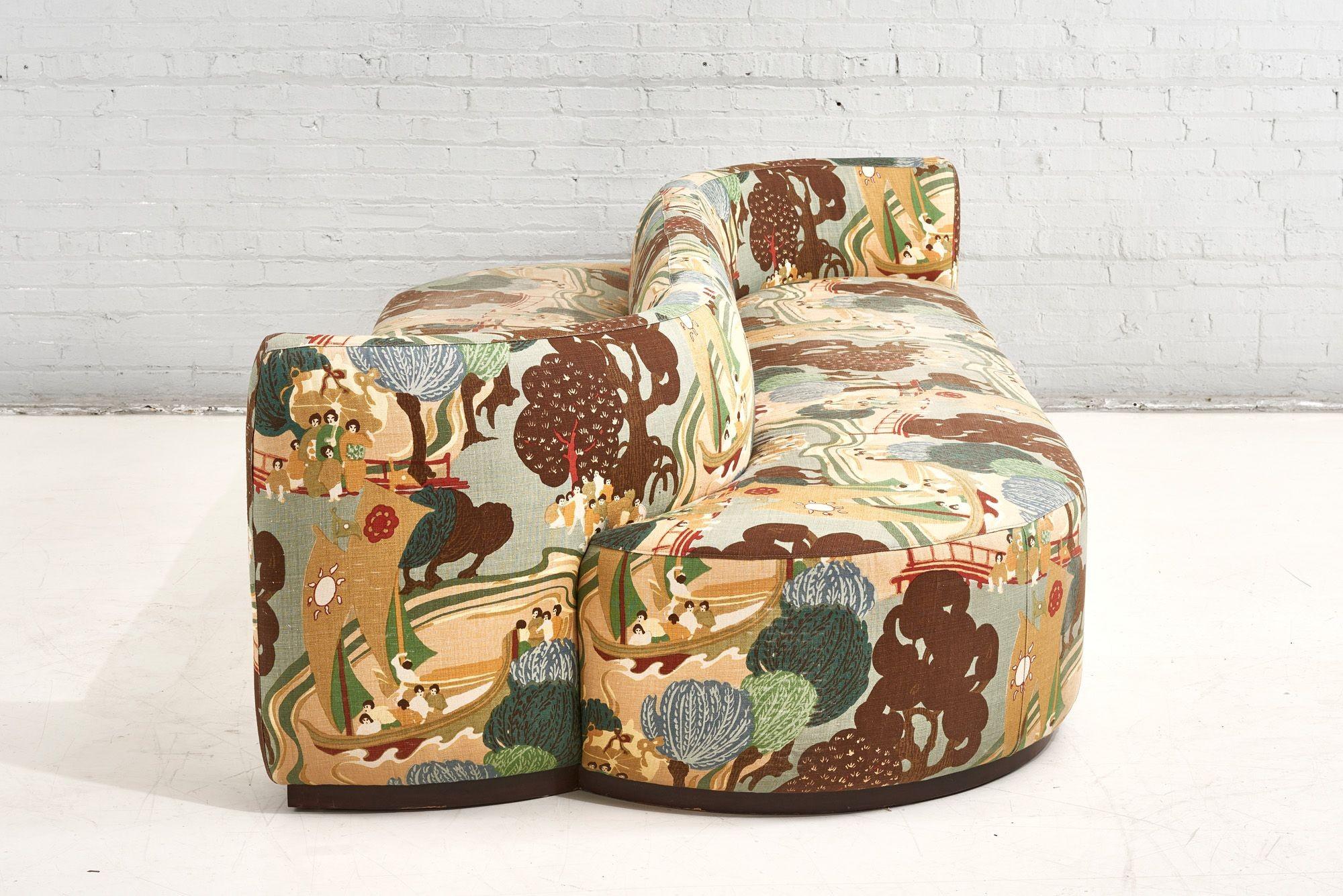 Henredon Risdon Partner Chaise Tete a Tete from the 1945 Collection 3