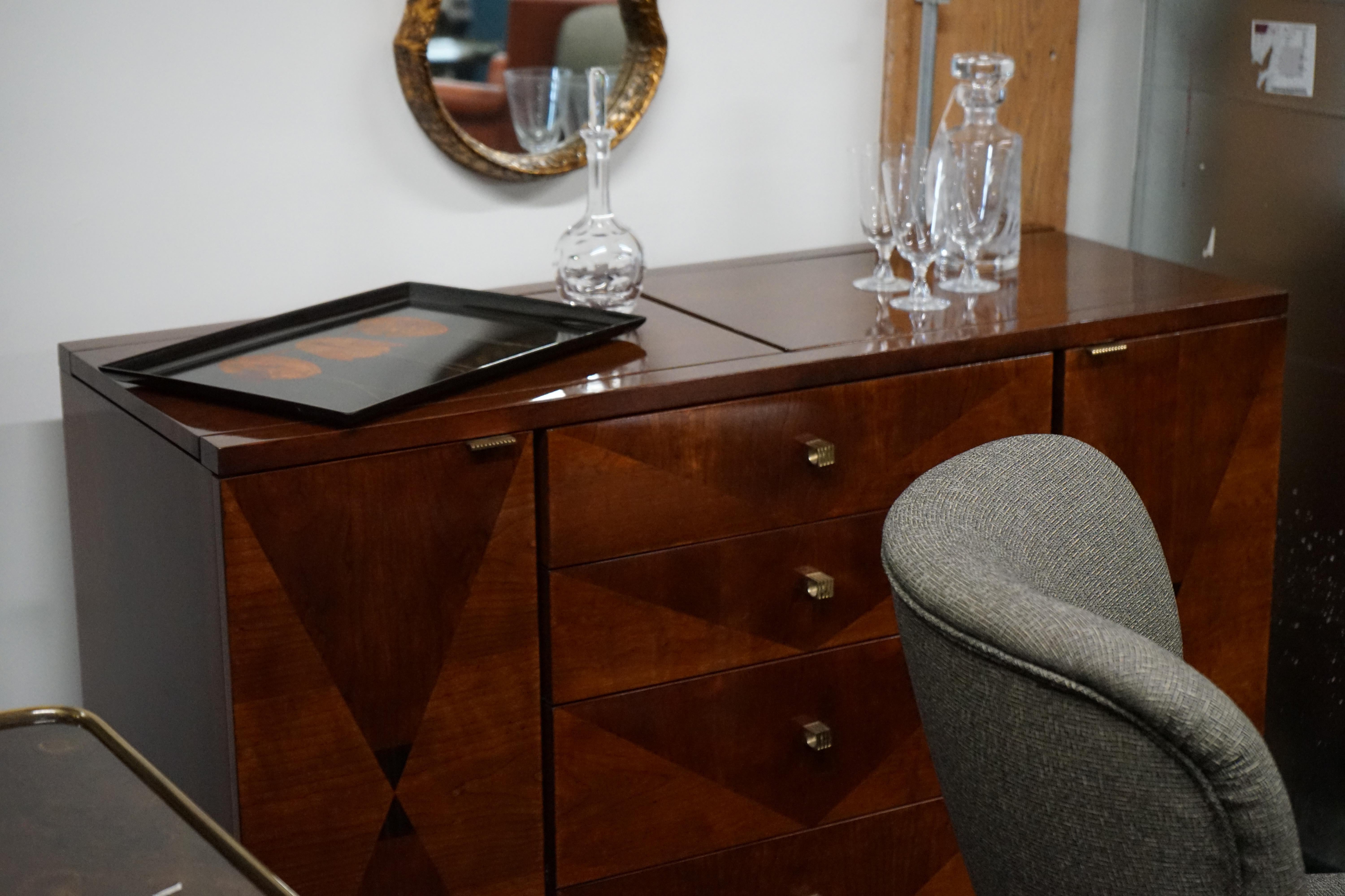 Henredon Escena 4 Buffet o Servidor con Estilo Art Decó en venta 4