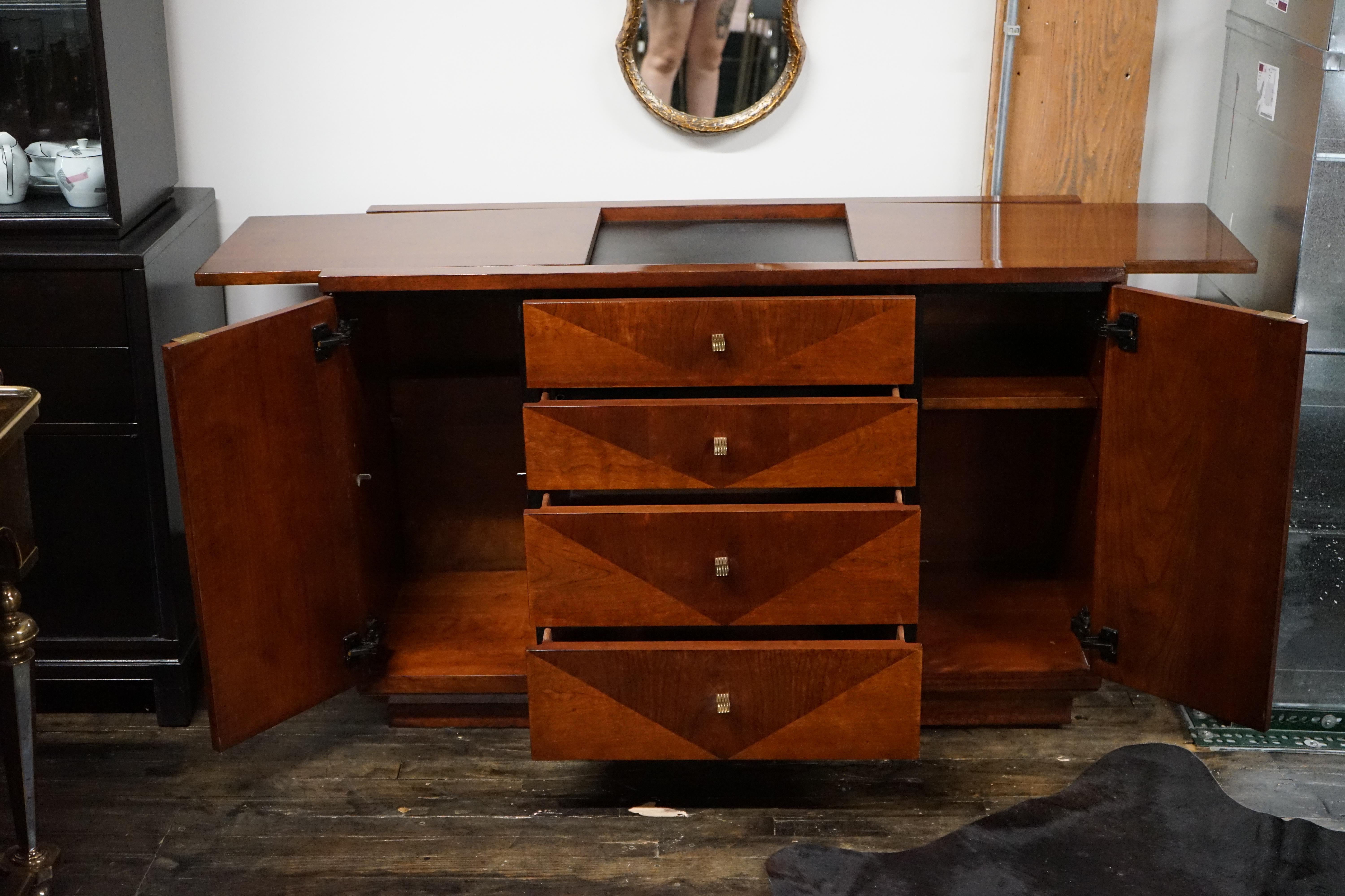 Henredon Escena 4 Buffet o Servidor con Estilo Art Decó en venta 2