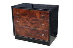 Henredon Scena Tre cassettiere in stile Art Déco in radica di noce e lacca nera