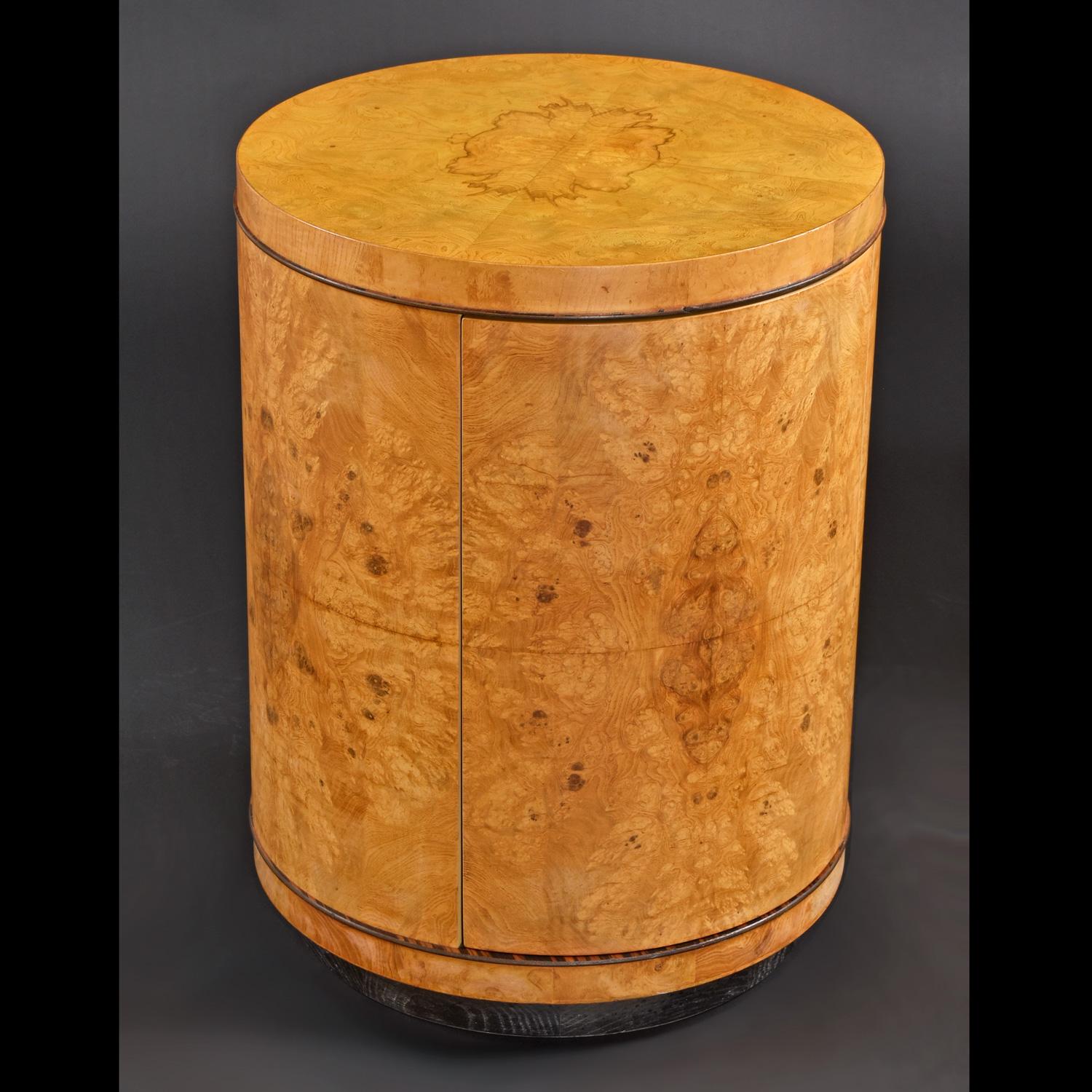 Henredon Scene Two Burl Olive Rosewood & Oak Drum End Table Cabinets In Excellent Condition In Chattanooga, TN