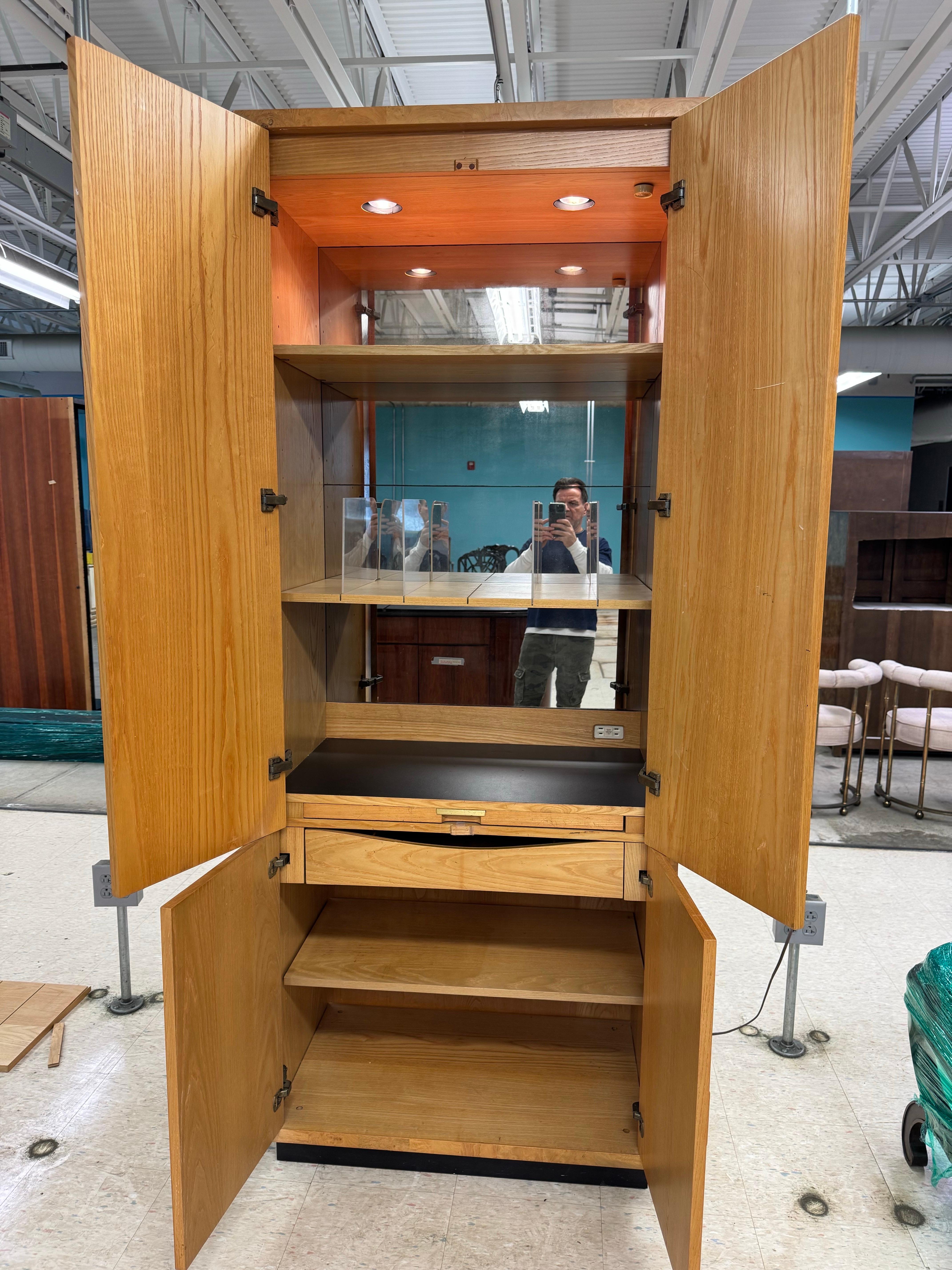 Henredon Scene Two Bar Cabinet For Sale 3