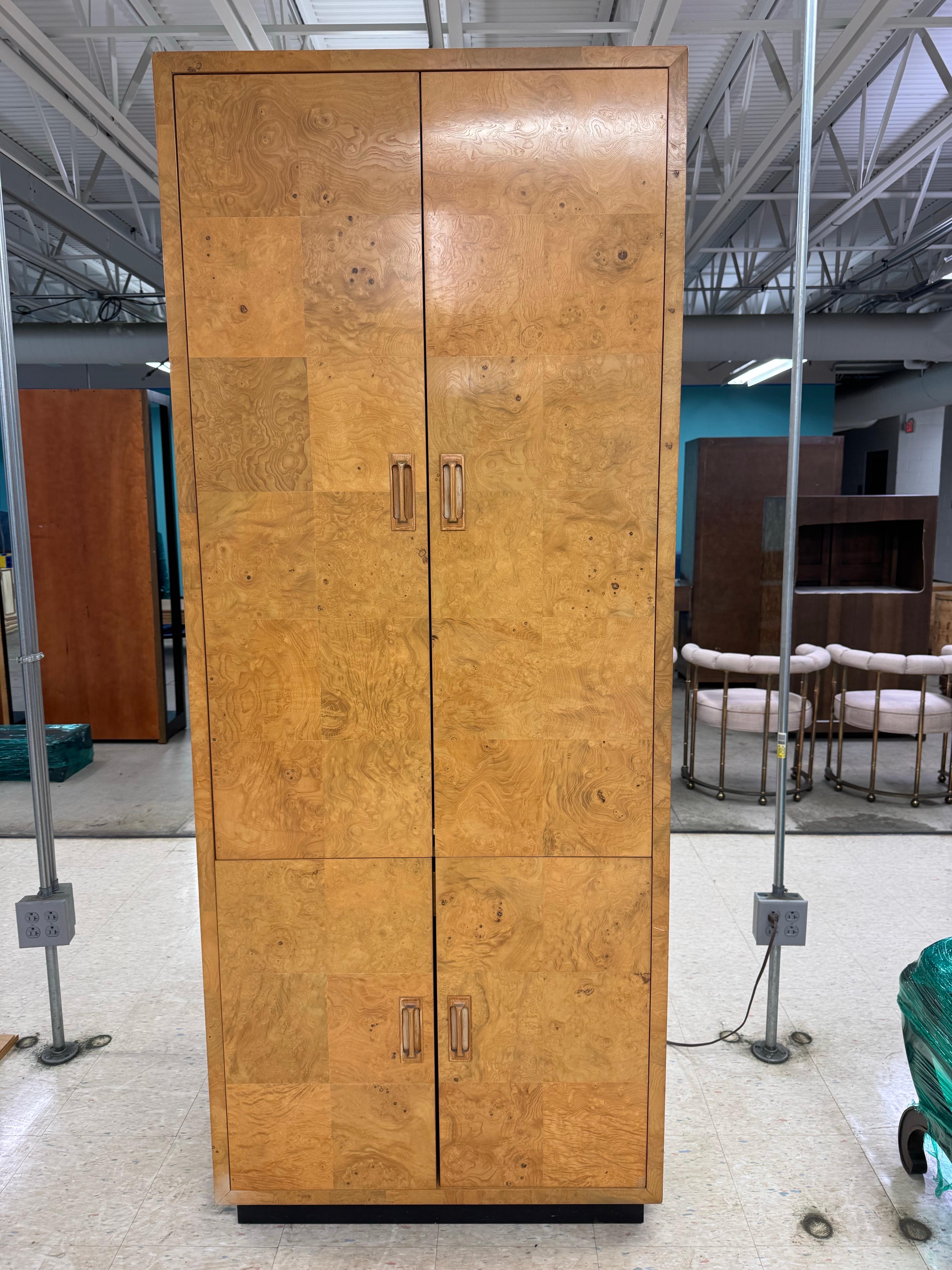 Henredon Scene Two Bar Cabinet For Sale 5