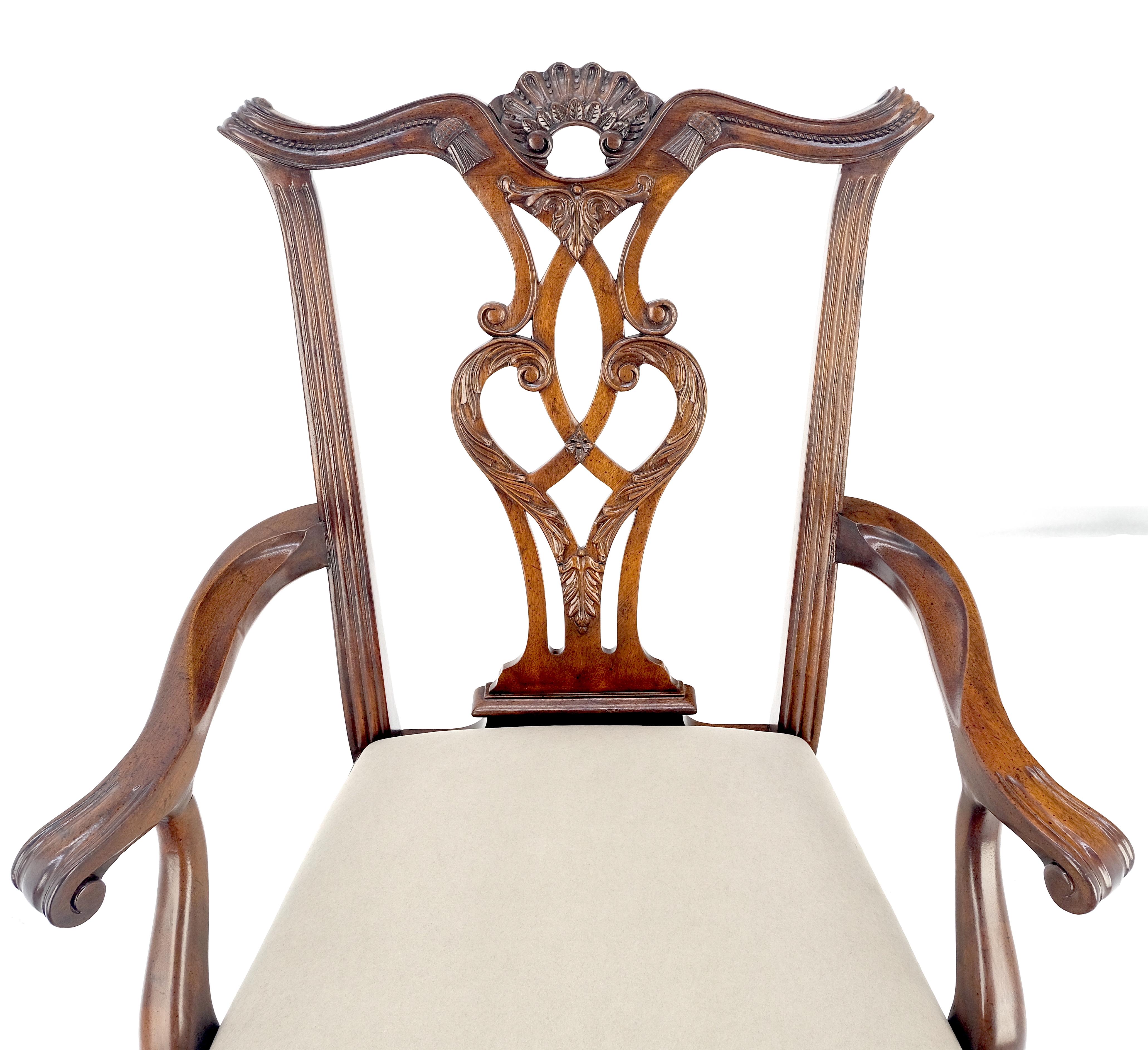Ensemble Henredon de 10 chaises de salle à manger de style Chippendale en acajou à boules et griffes MINT ! en vente 11