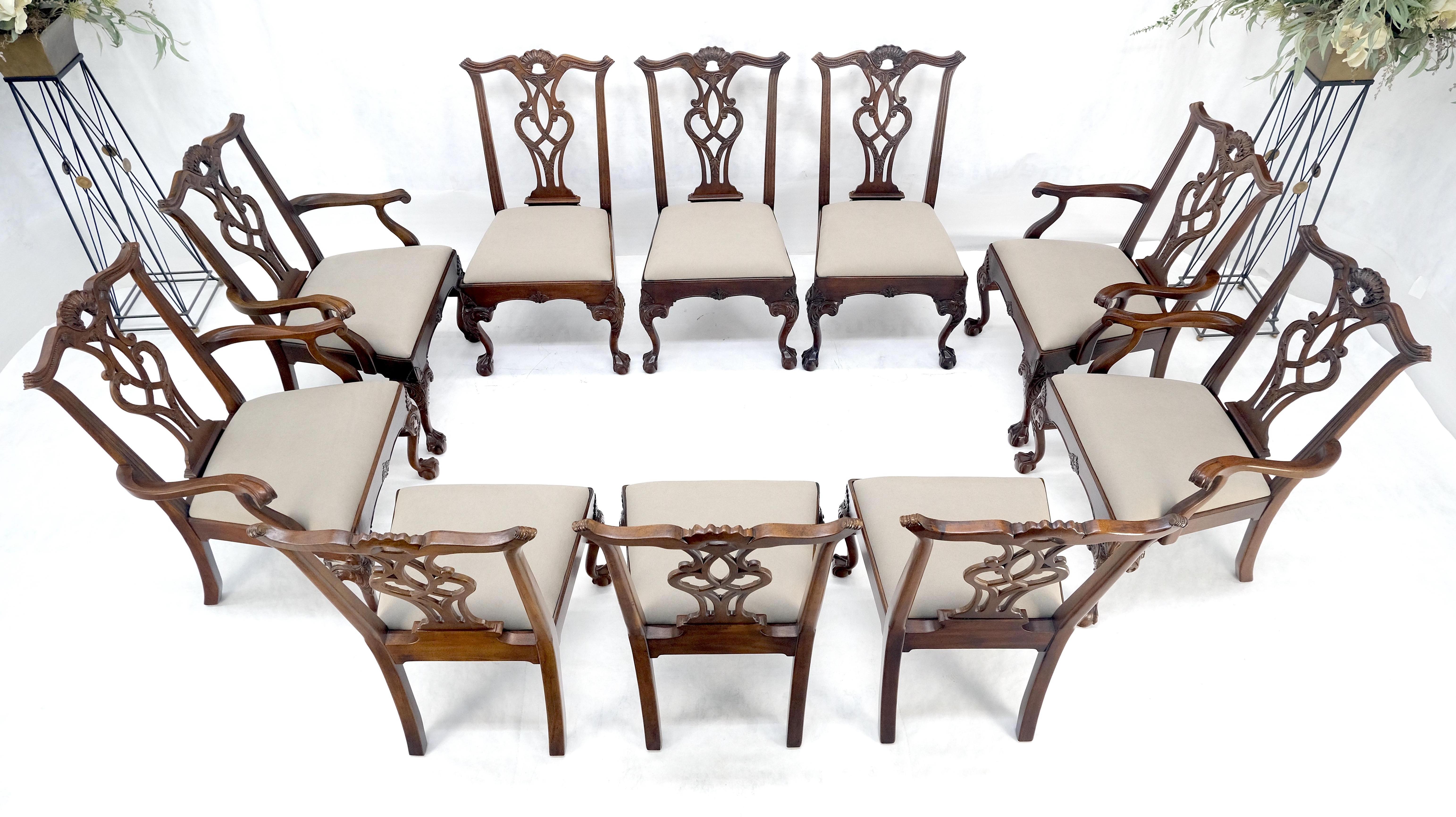 Sculpté Ensemble Henredon de 10 chaises de salle à manger de style Chippendale en acajou à boules et griffes MINT ! en vente