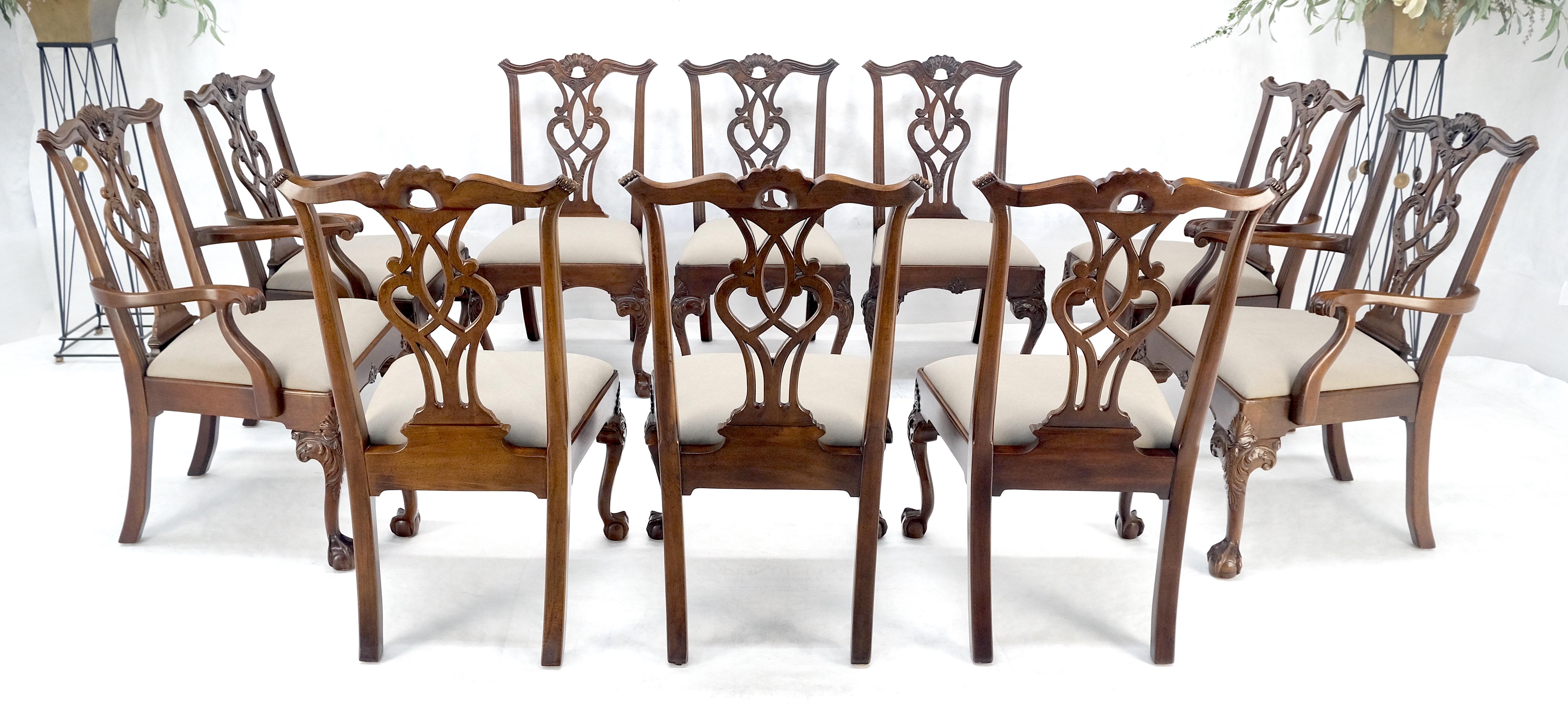 20ième siècle Ensemble Henredon de 10 chaises de salle à manger de style Chippendale en acajou à boules et griffes MINT ! en vente