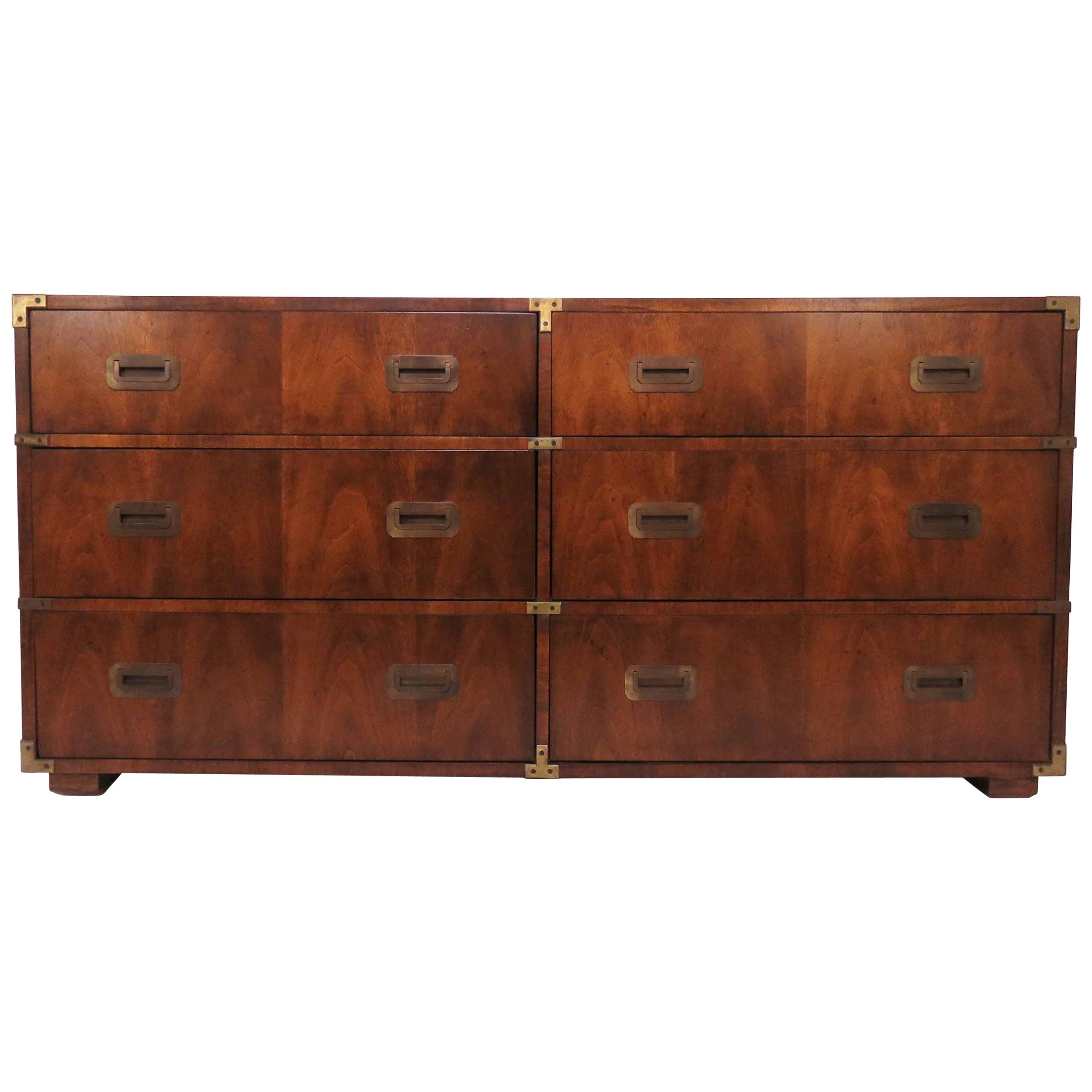 Henredon Six-Drawer Mahogany Campaign Dresser, circa 1960s