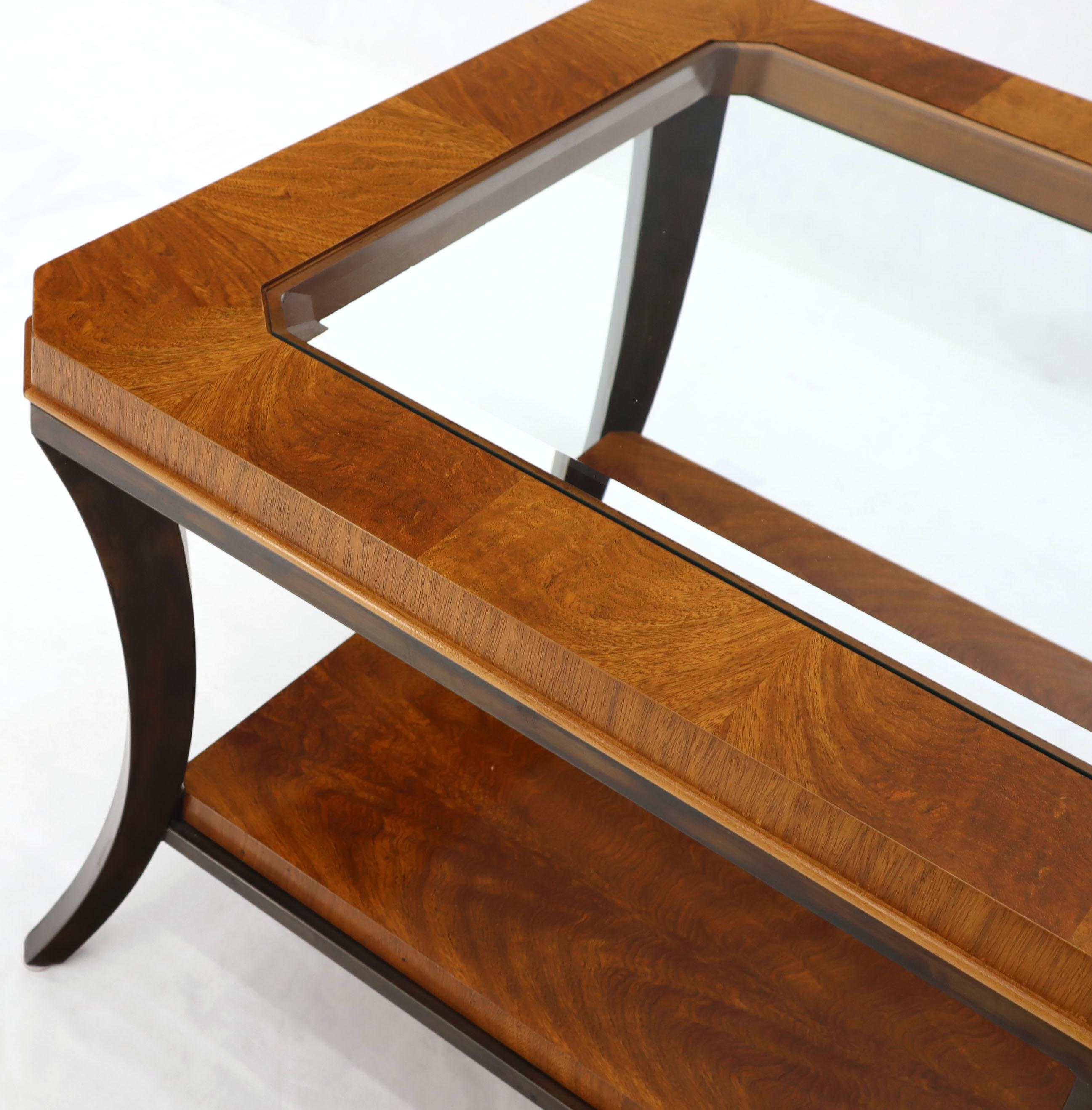 Mid-Century Modern Henredon Six-Legged 2-Tier Coffee Table For Sale