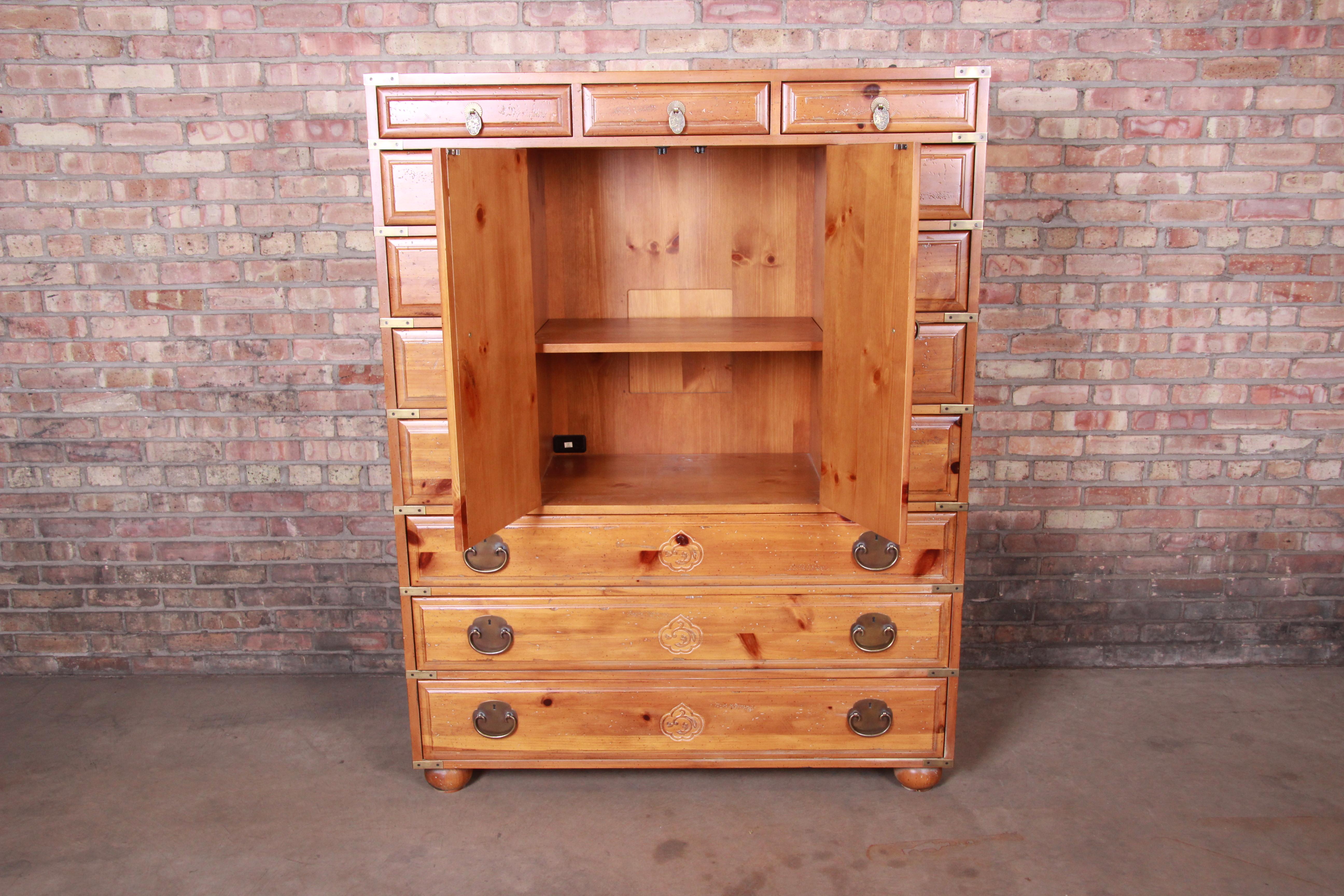 American Henredon Solid Pine 14-Drawer Japanese Tansu Chest of Drawers