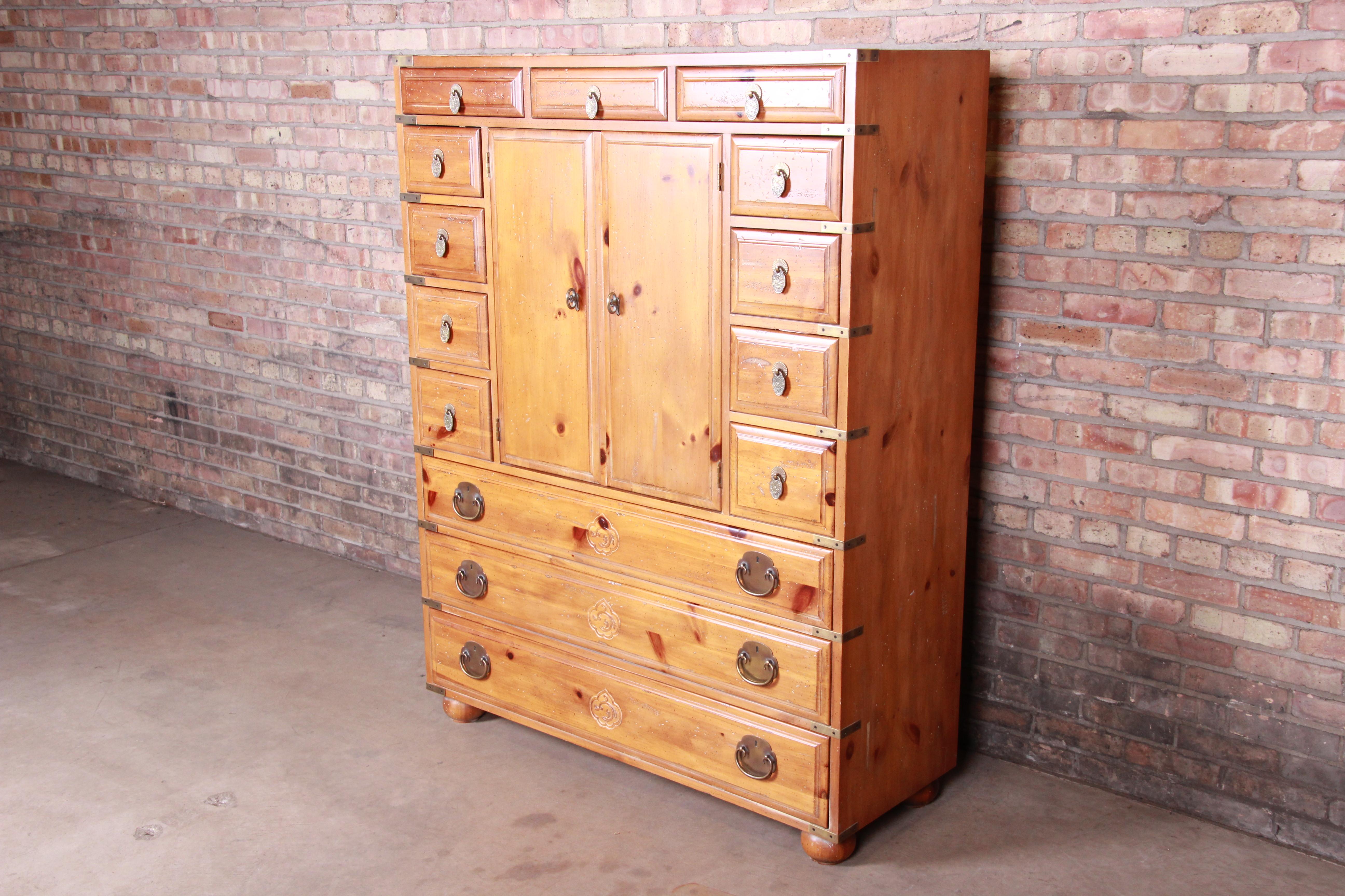 Henredon Solid Pine 14-Drawer Japanese Tansu Chests of Drawers, Pair 8