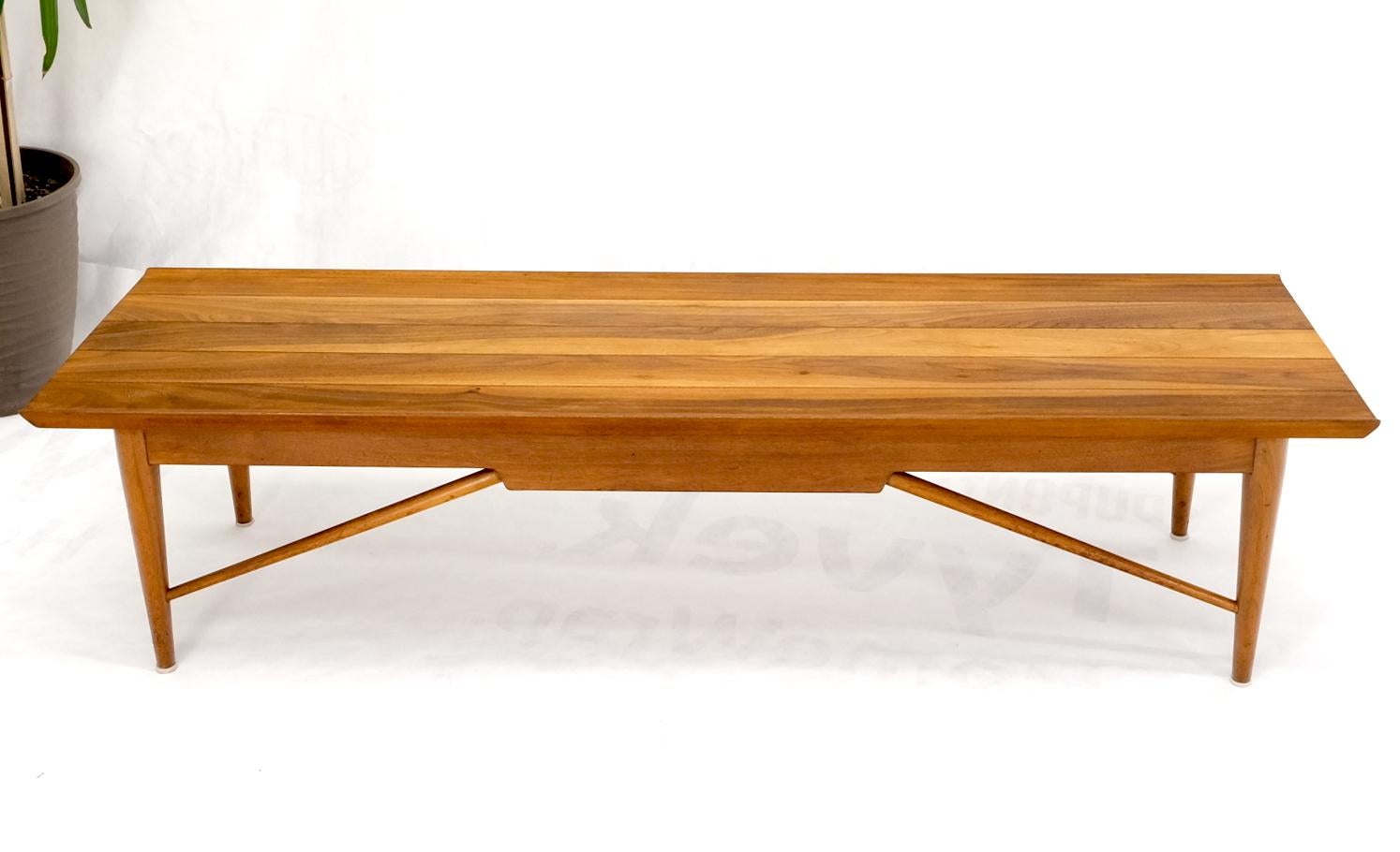 Henredon Solid Walnut Bench Coffee Table  For Sale 6