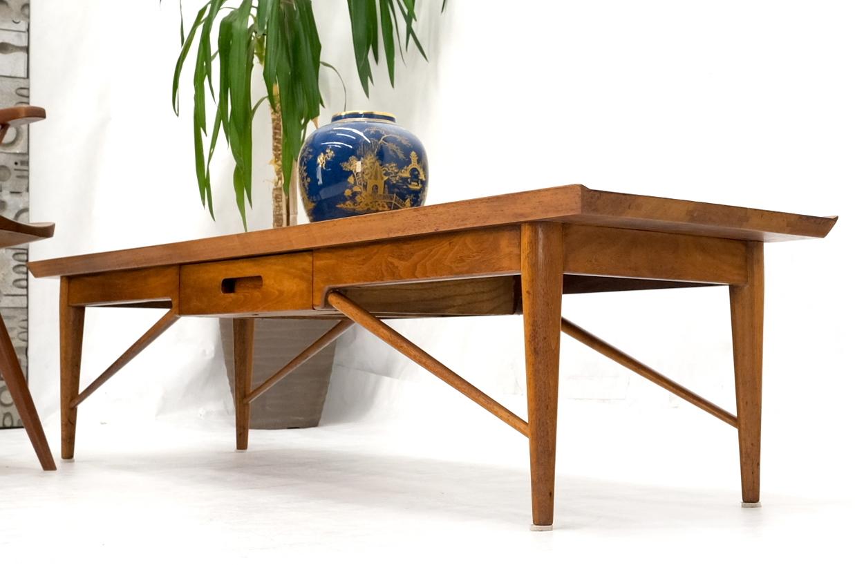 20th Century Henredon Solid Walnut Bench Coffee Table  For Sale