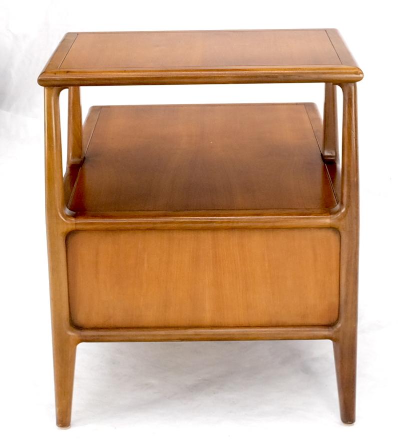 Henredon Solid Walnut Sculptural Two Tier One Drawer Step Side Table For Sale 7