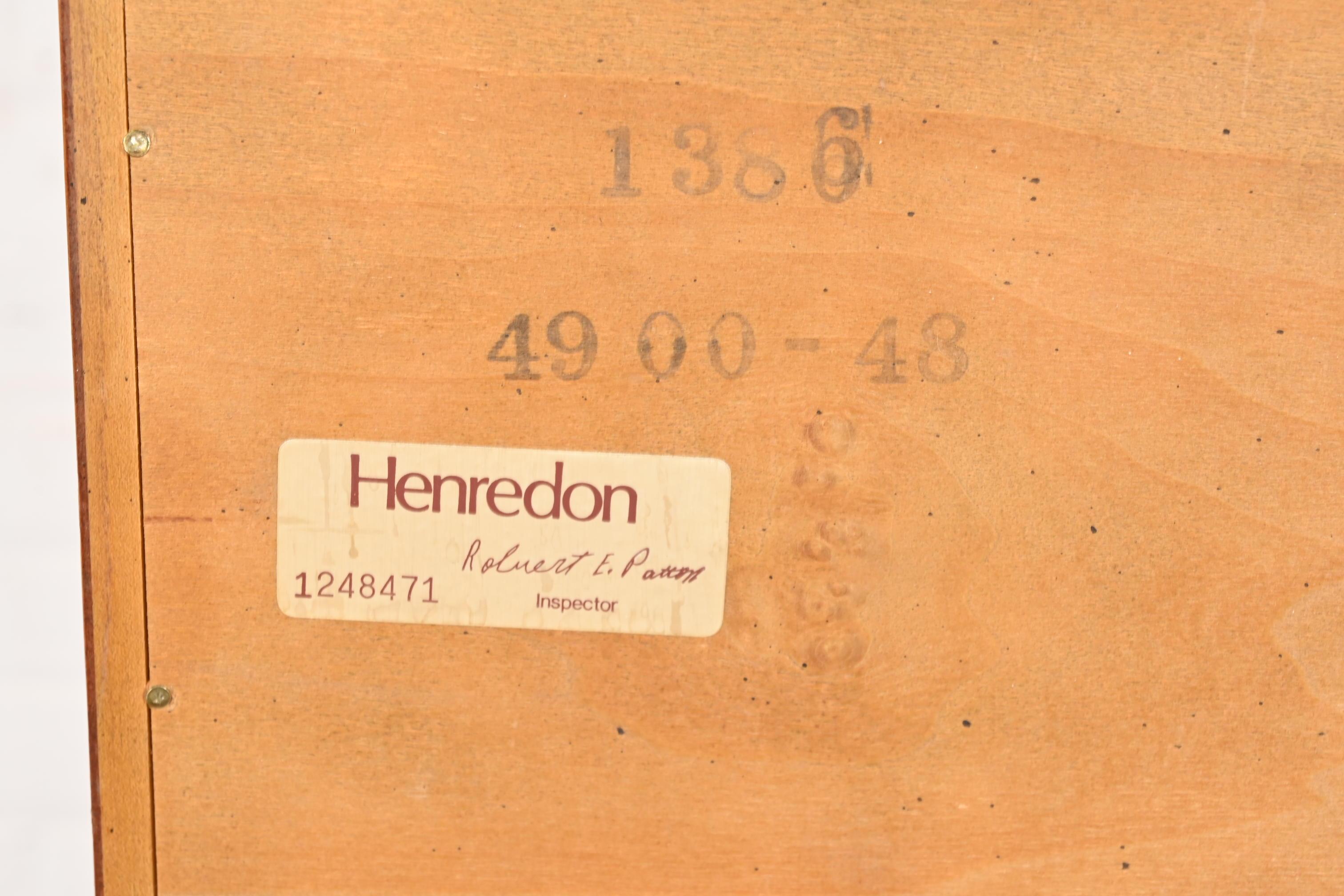 Henredon Spanischer Barock-Barschrank oder Kommode aus geschnitztem massivem Kiefernholz im Angebot 10