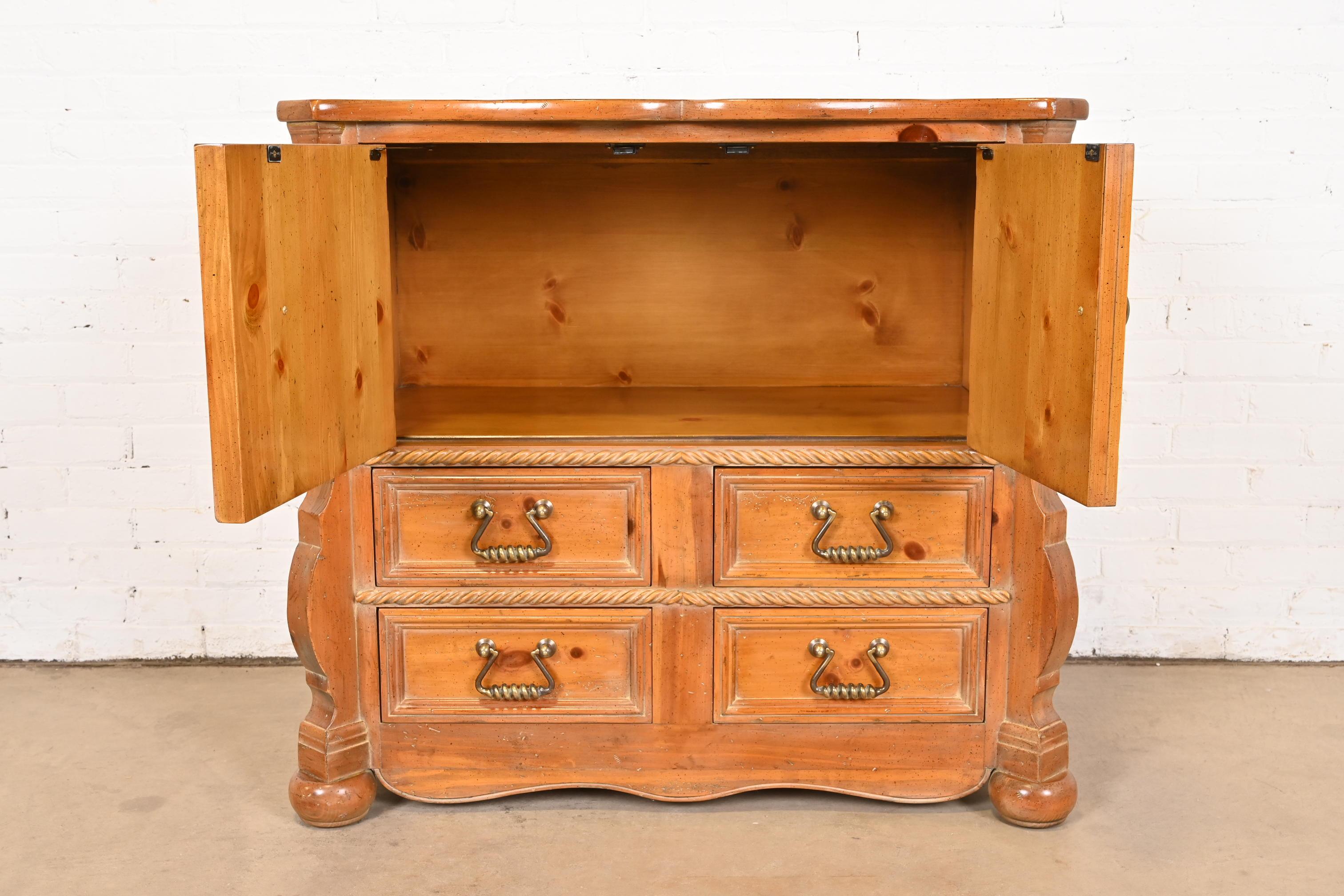 Henredon Spanish Baroque Carved Solid Pine Bar Cabinet or Chest of Drawers For Sale 2